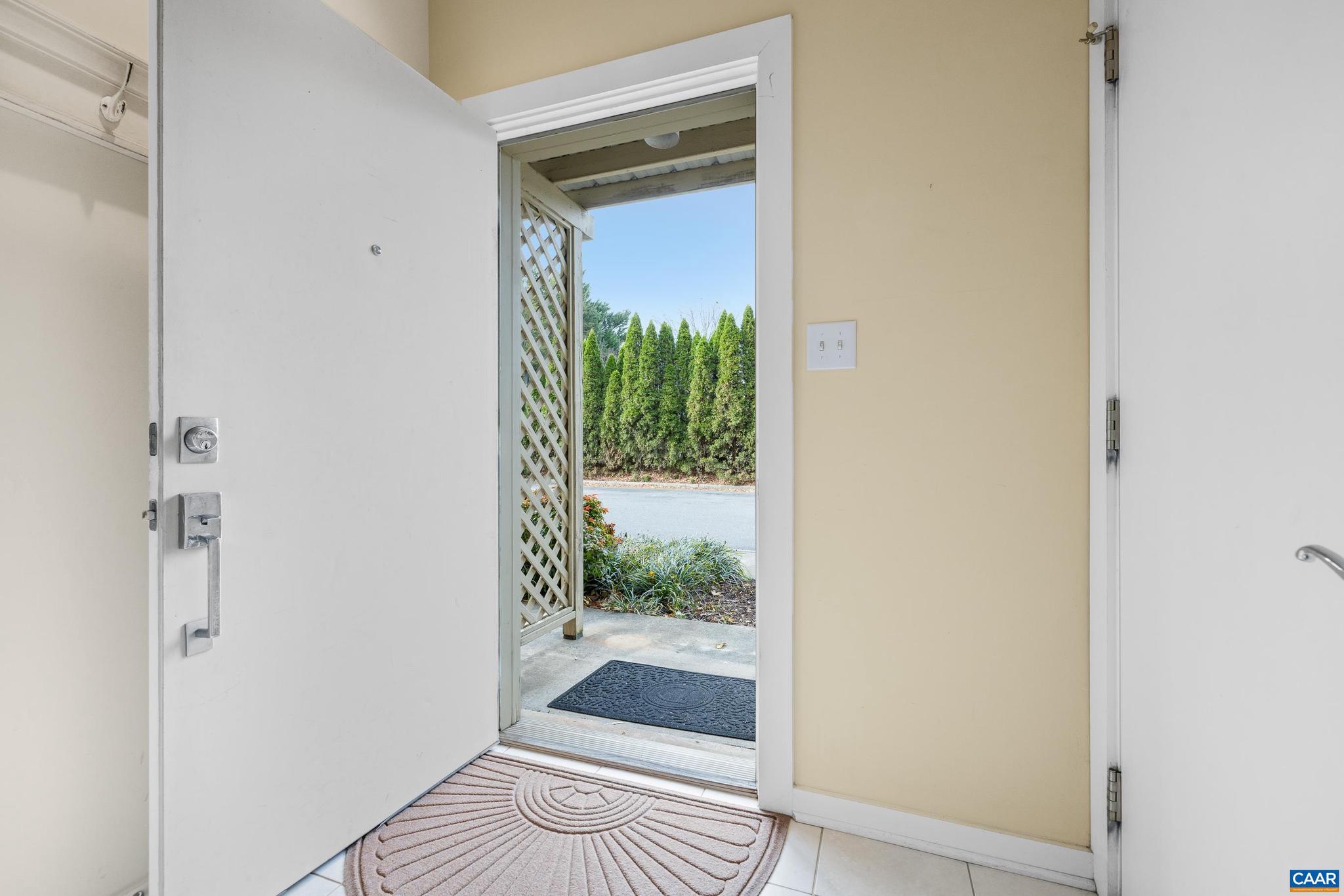 LINDEN TOWN LOFTS - Residential