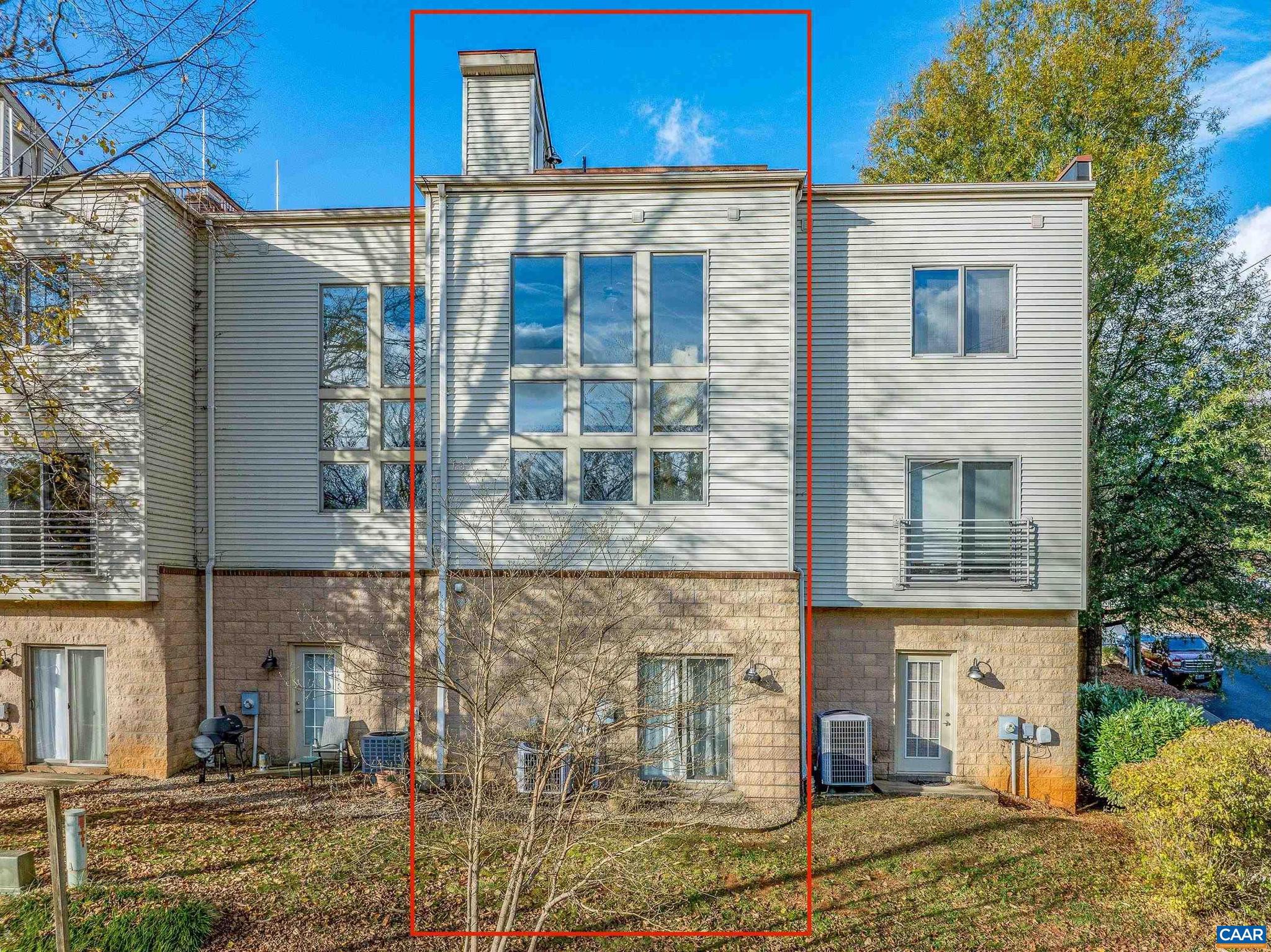 LINDEN TOWN LOFTS - Residential