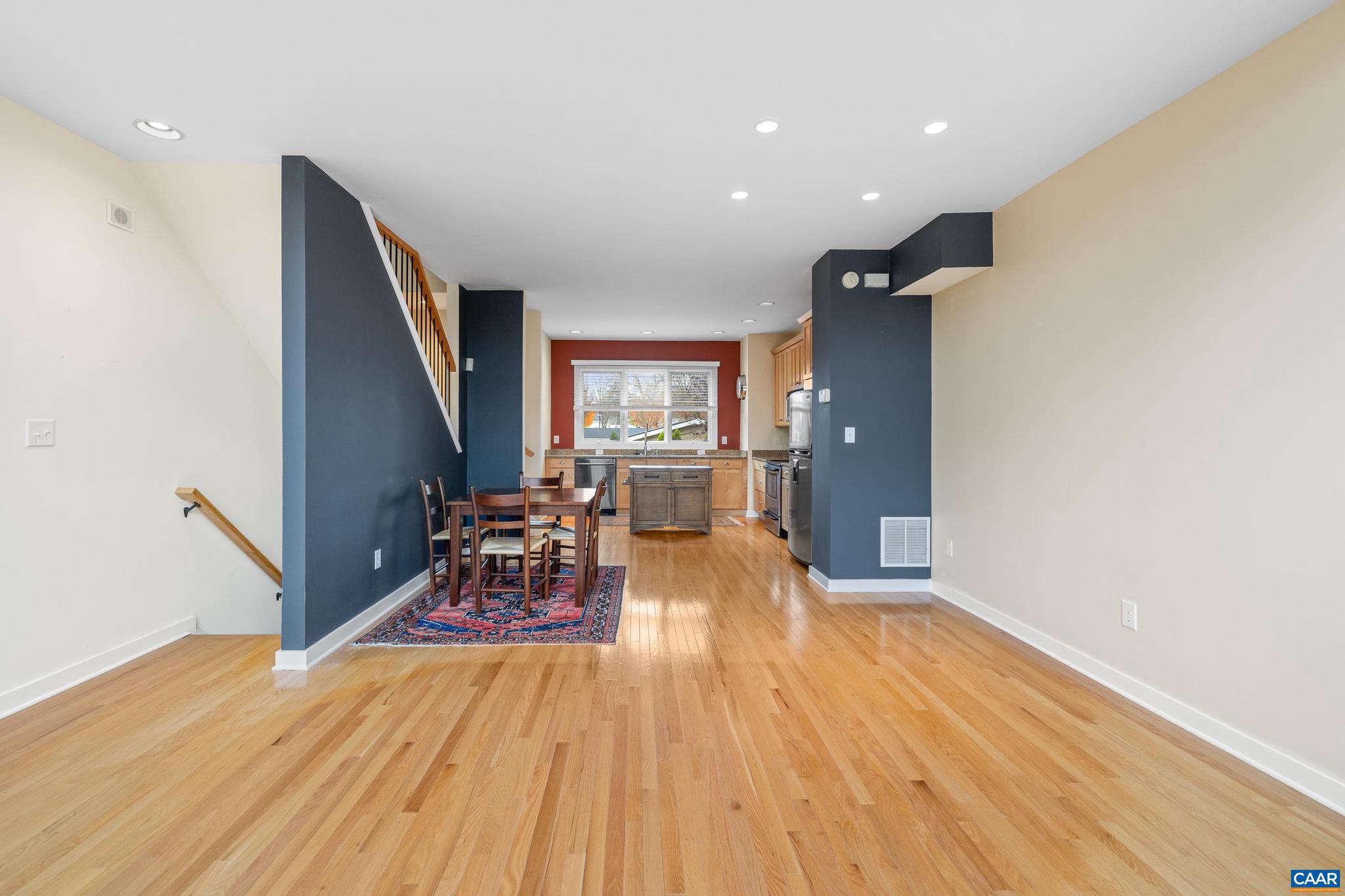 LINDEN TOWN LOFTS - Residential