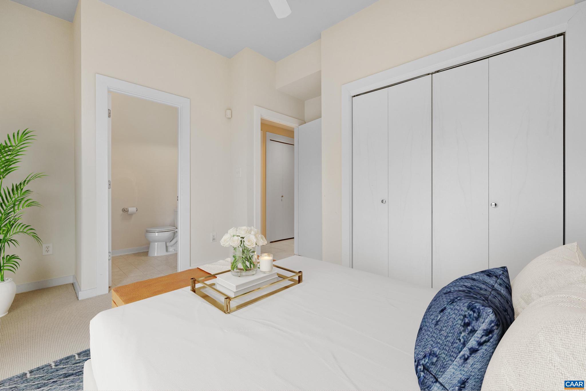 LINDEN TOWN LOFTS - Residential