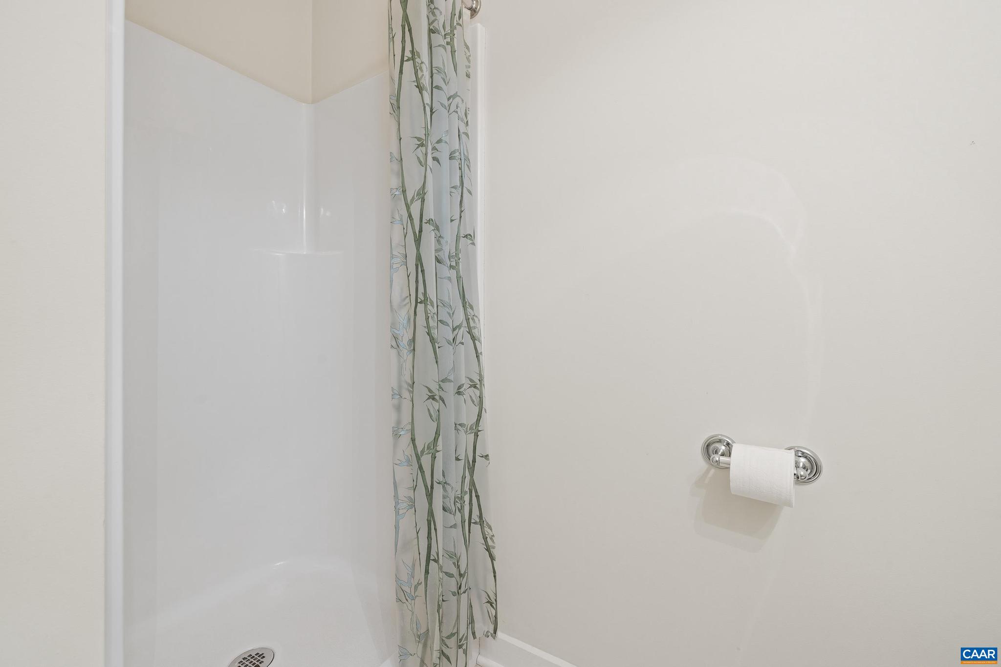 LINDEN TOWN LOFTS - Residential