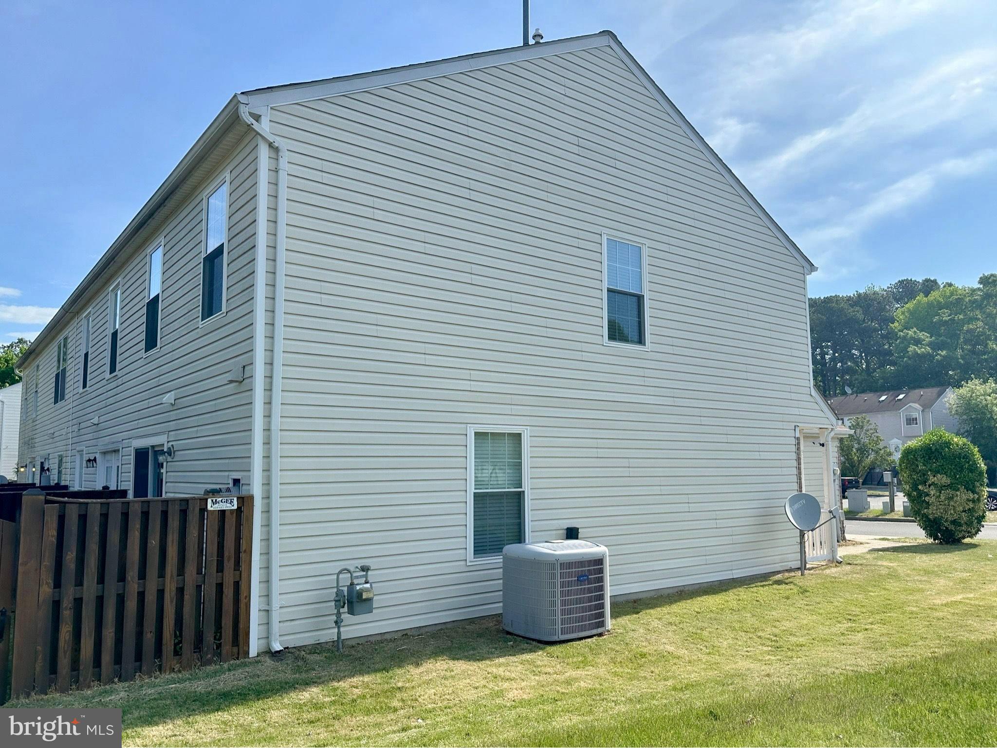 22565 UPPER KELLS LANE