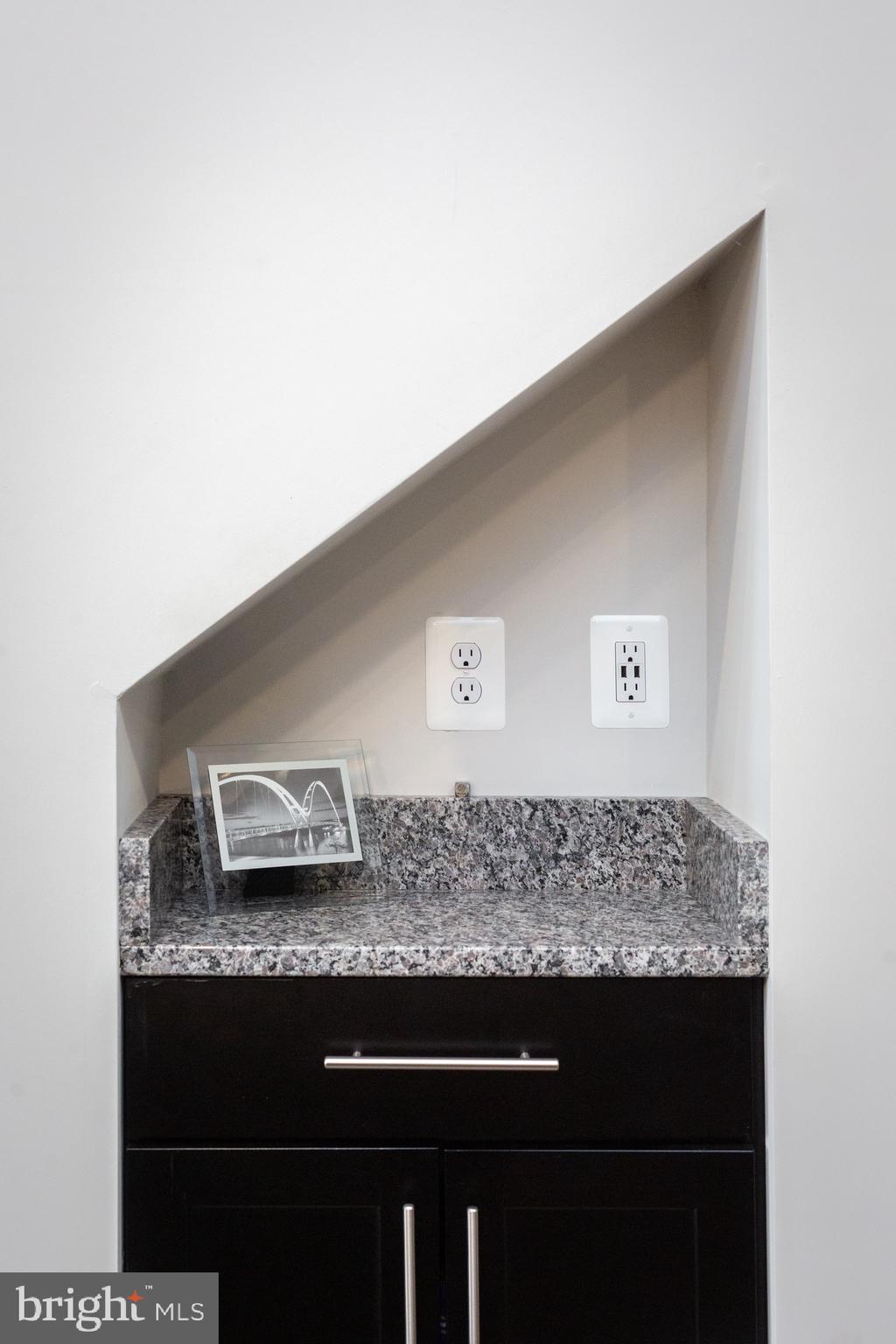 RIVERWALK AT CROFTON - Residential Lease