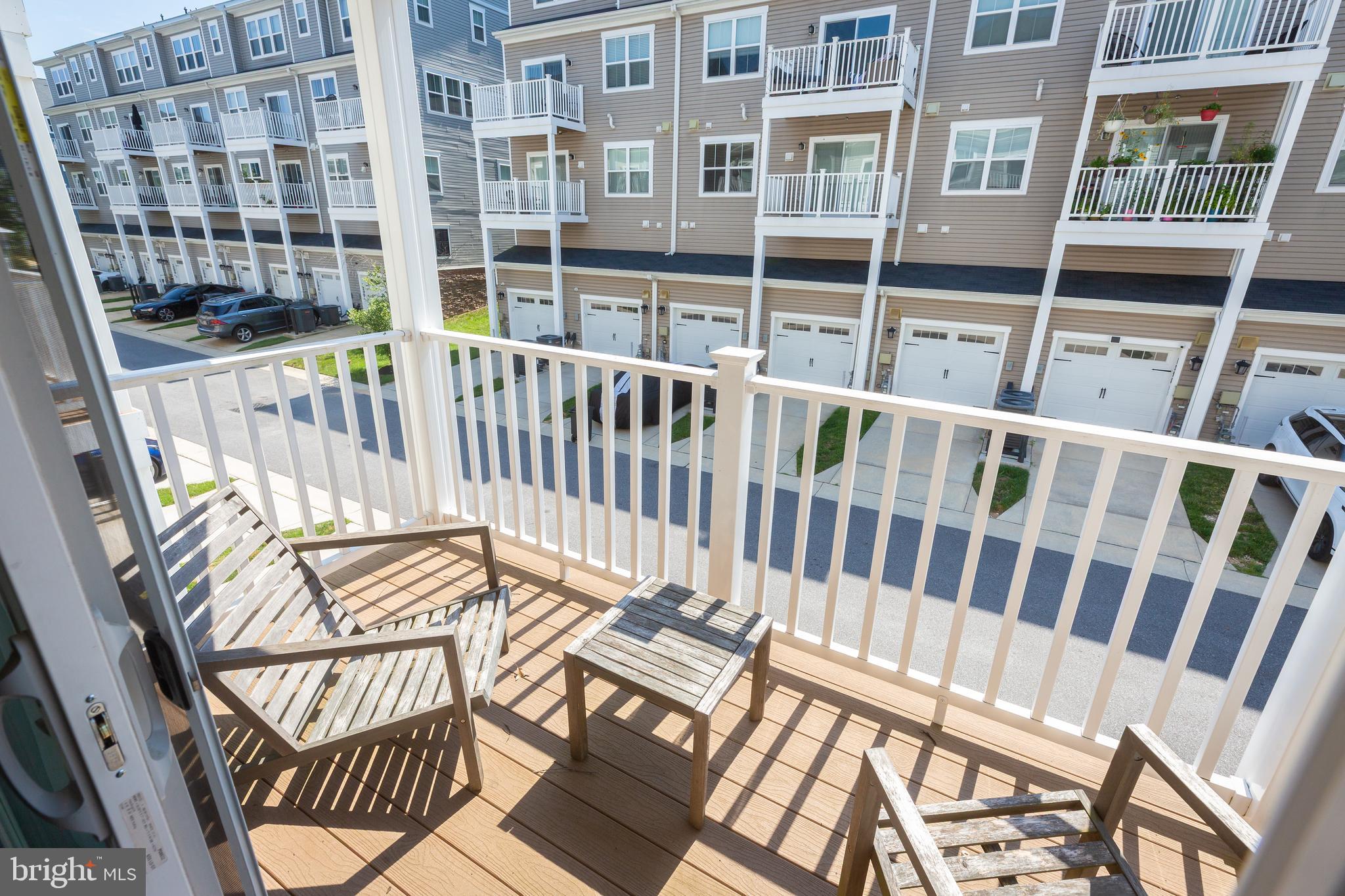 RIVERWALK AT CROFTON - Residential Lease