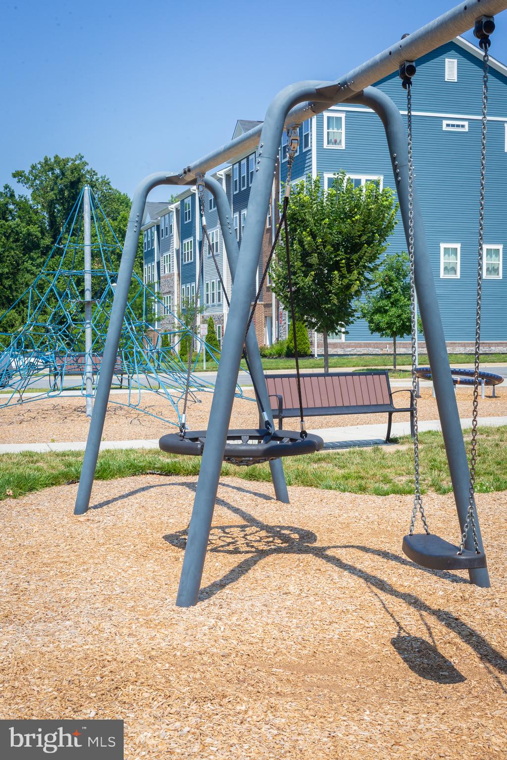 RIVERWALK AT CROFTON - Residential Lease