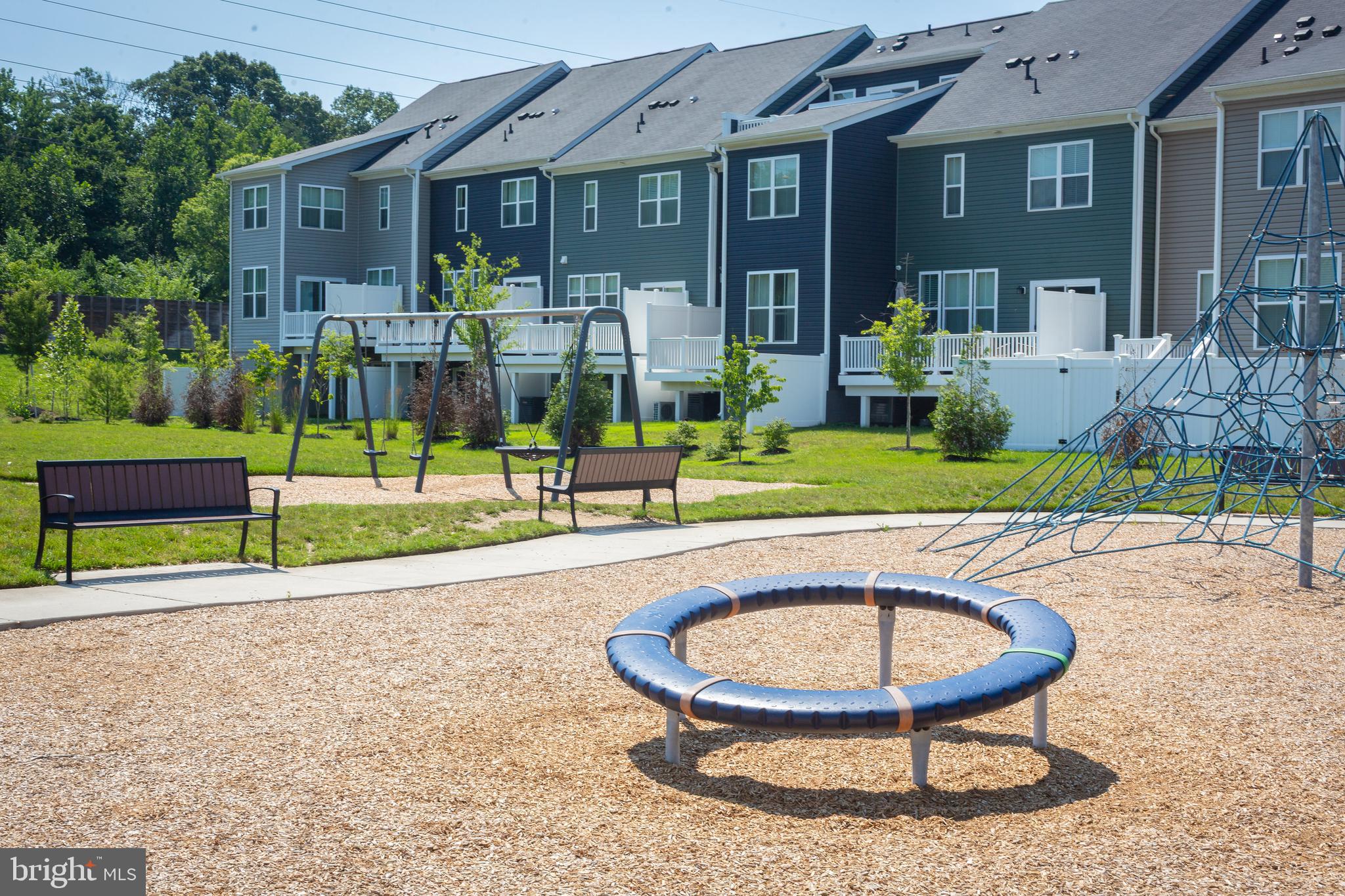 RIVERWALK AT CROFTON - Residential Lease