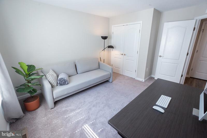 RIVERWALK AT CROFTON - Residential Lease