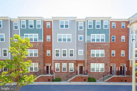 1323 FOGGY TURN 17 CROFTON MD 21114