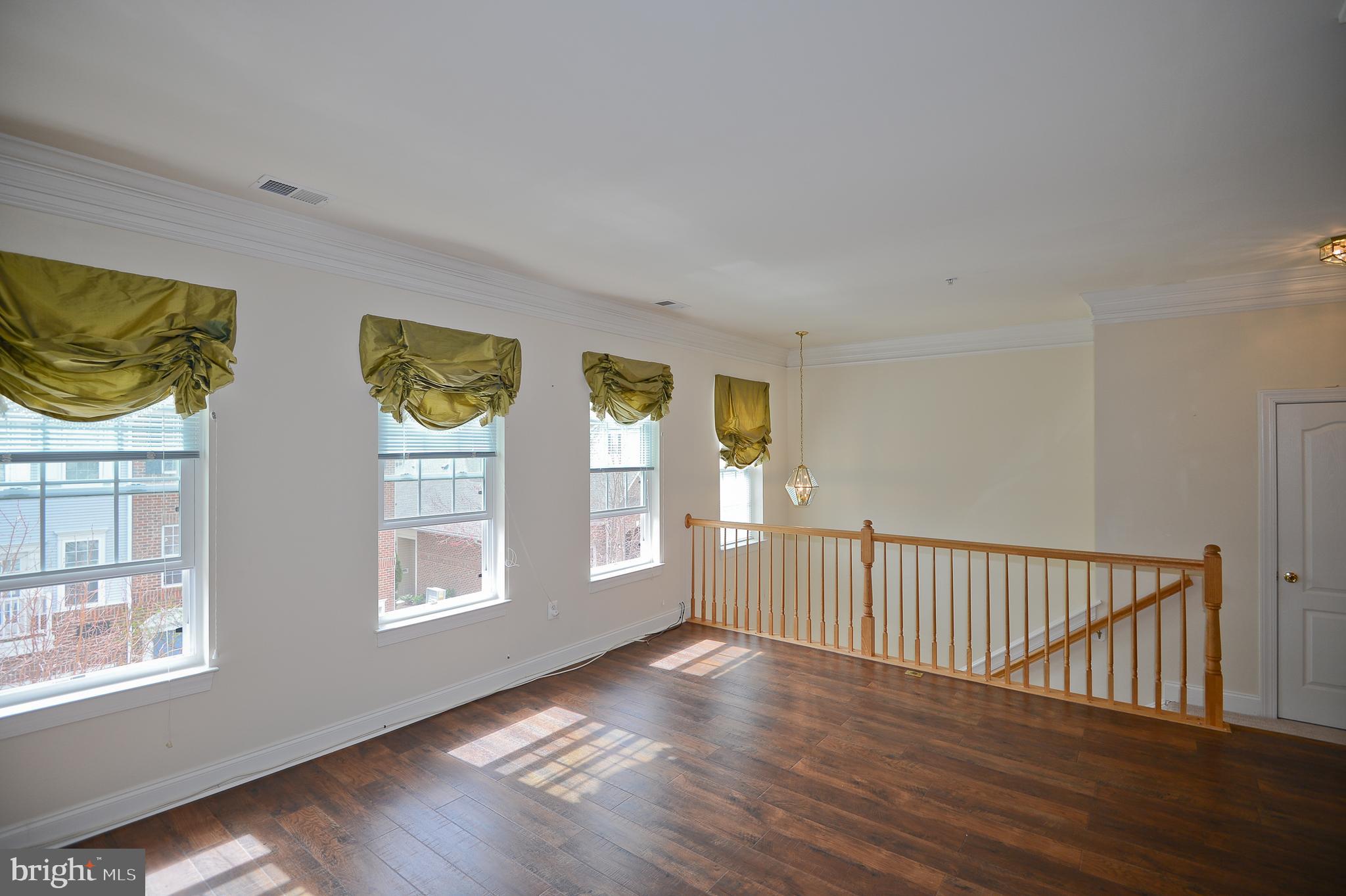 JEFFERSON PARK - Residential