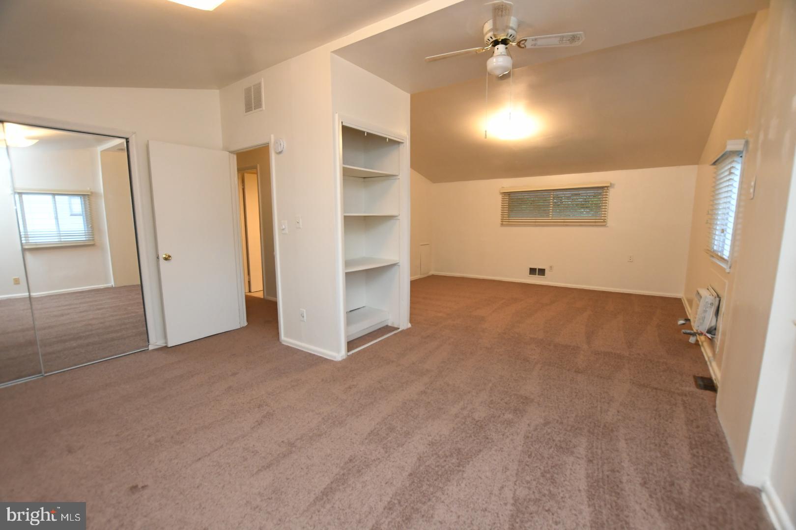 ROBIN HILLS - Residential