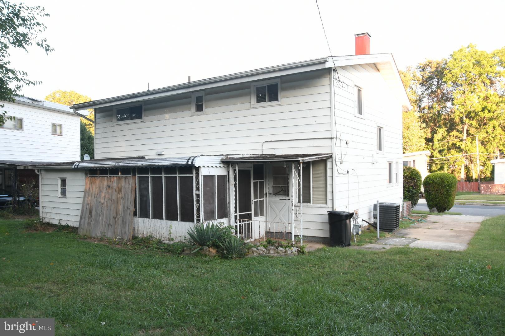 ROBIN HILLS - Residential