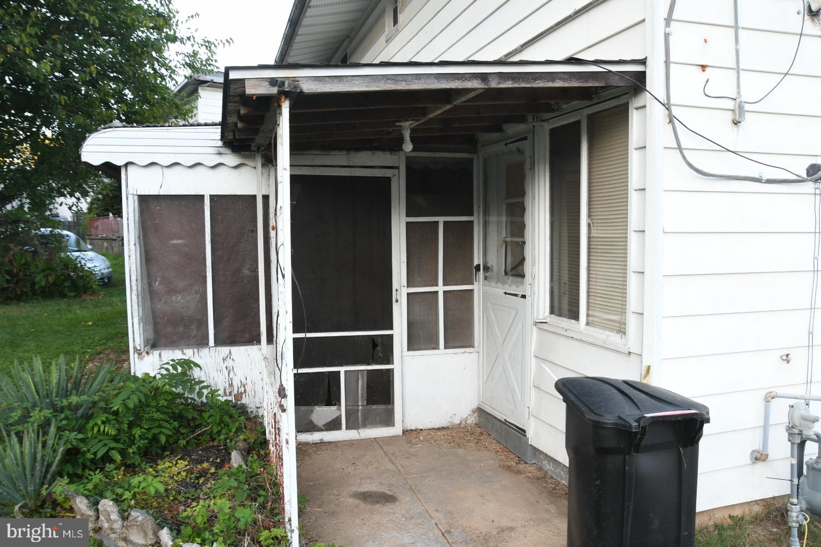 ROBIN HILLS - Residential