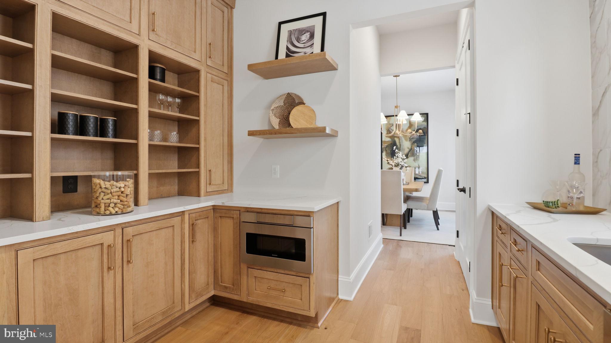 ARLINGTON - Residential