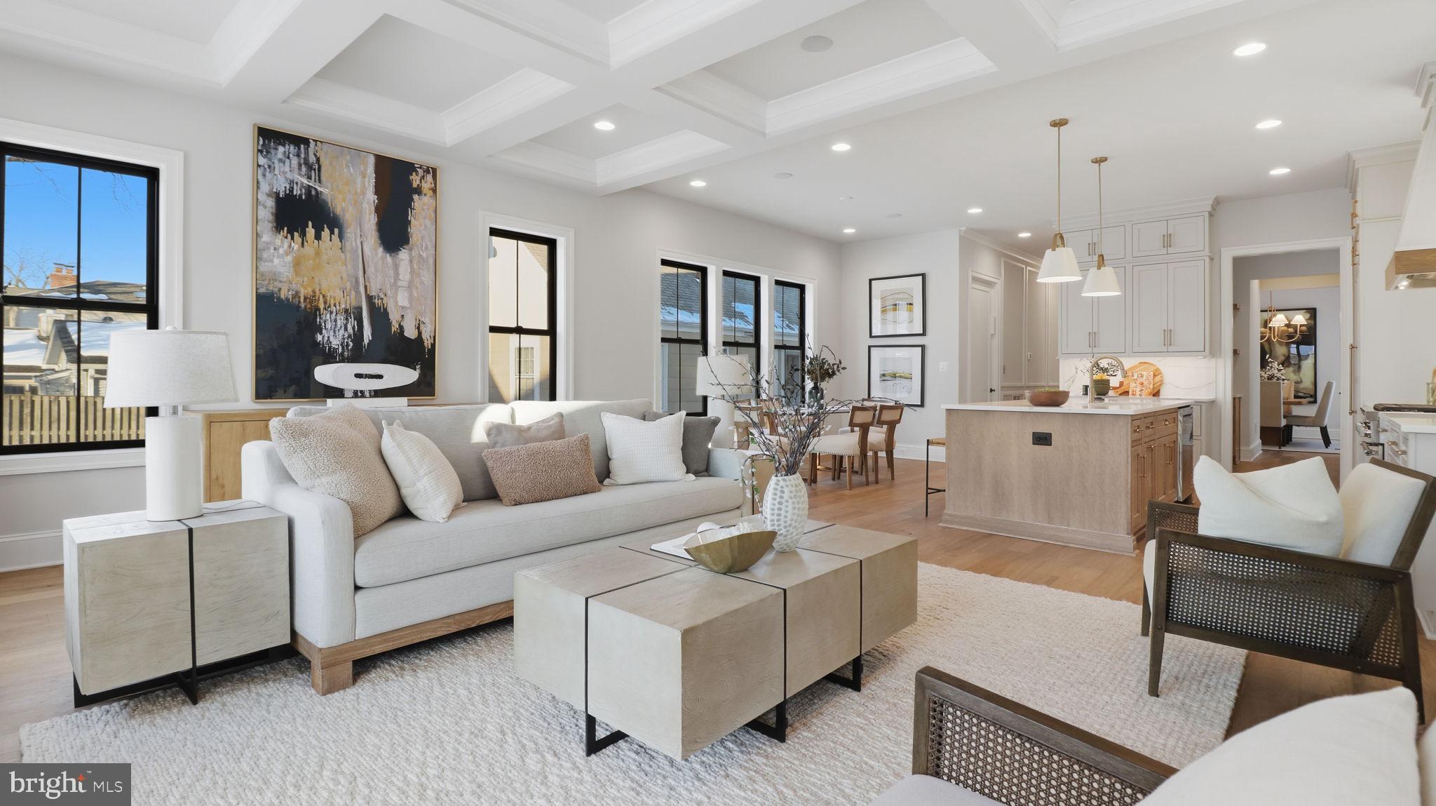 ARLINGTON - Residential