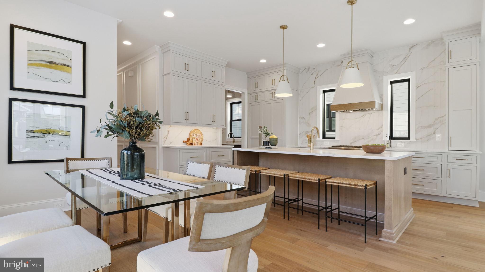 ARLINGTON - Residential