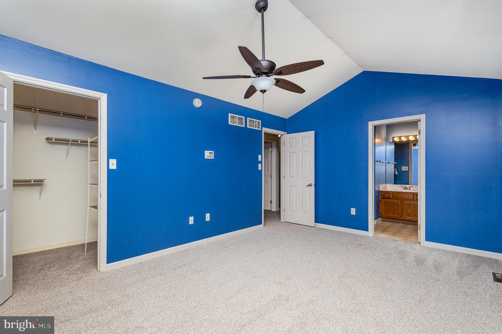 GABLE PARK WOODS - Residential