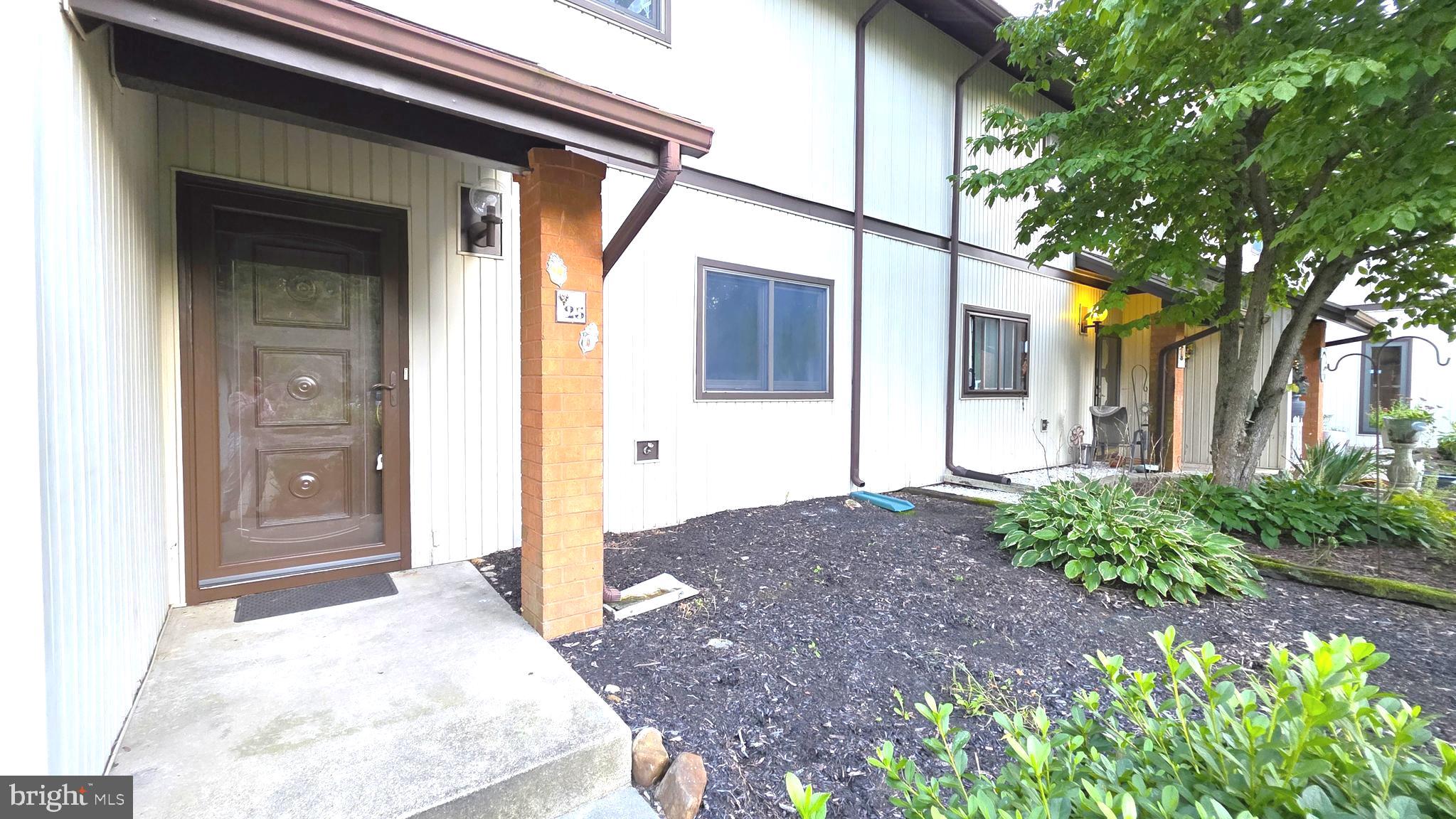 25 VILLAGE DRIVE