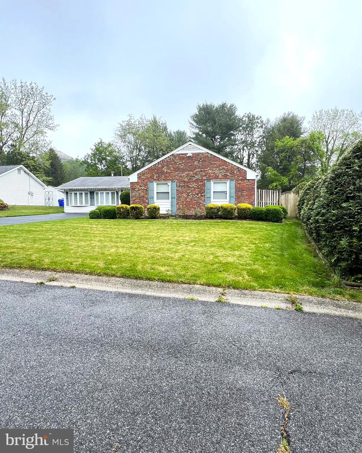 POINTER RIDGE - Residential