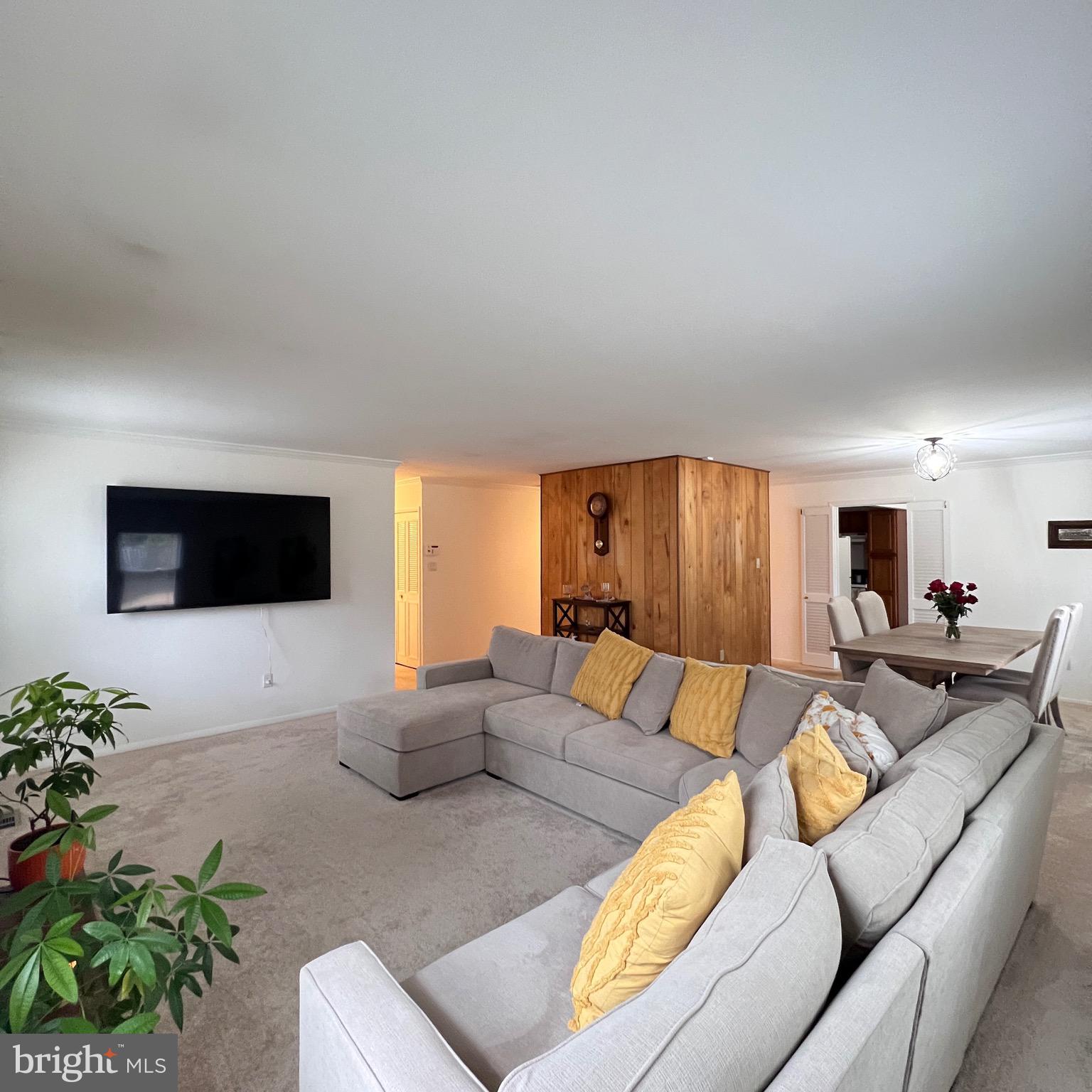 POINTER RIDGE - Residential