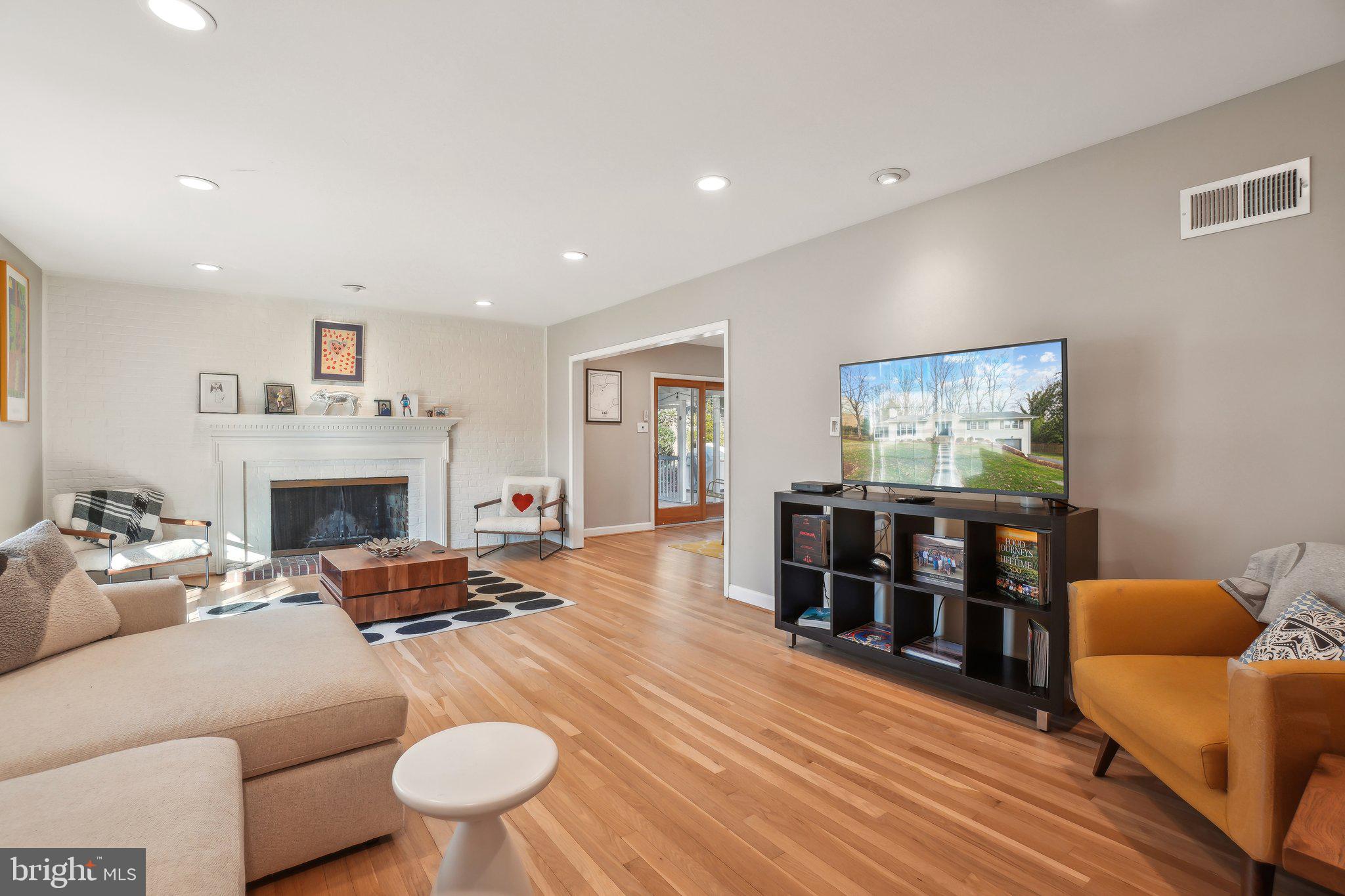 ASHLEIGH - Residential