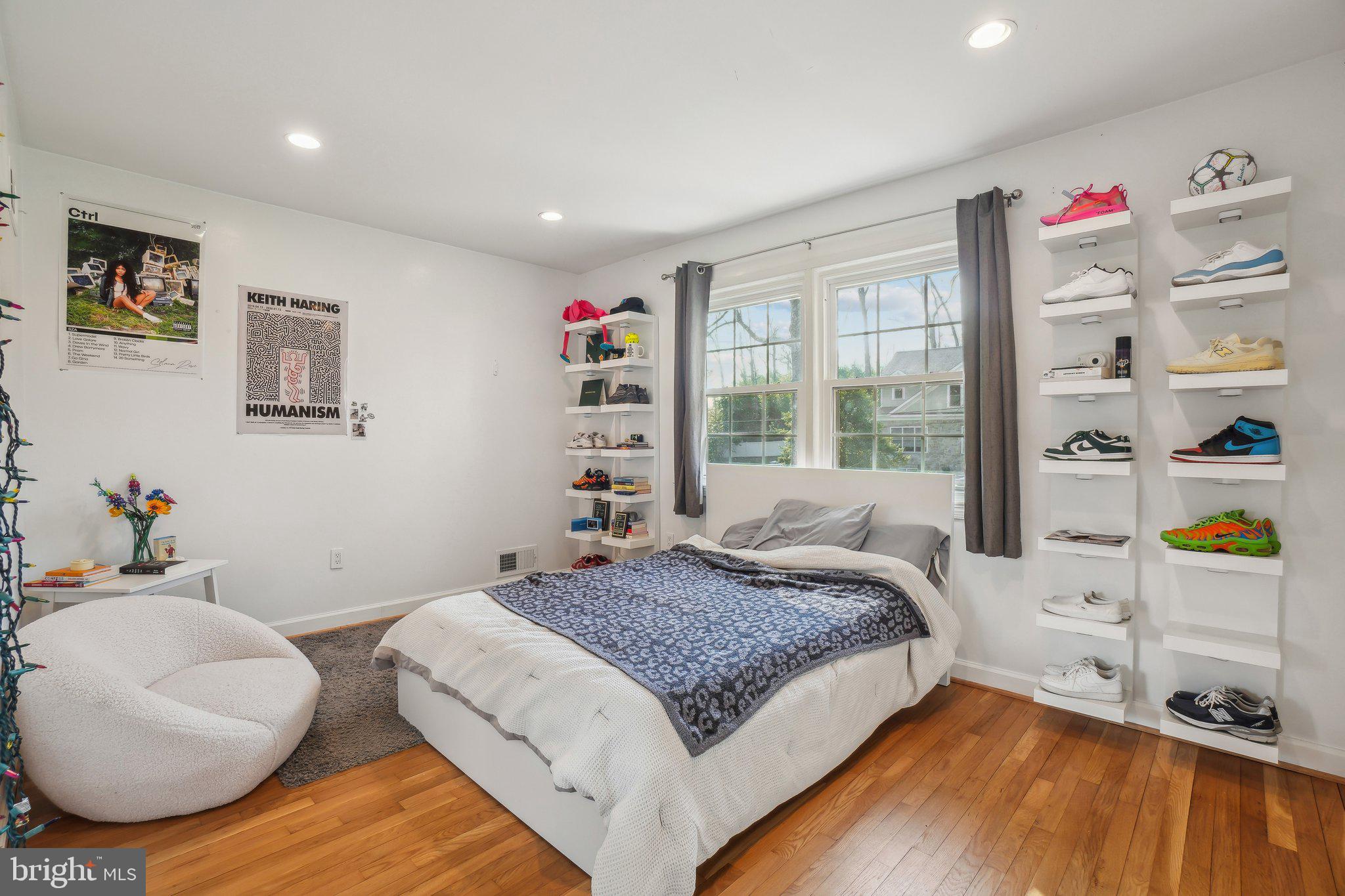 ASHLEIGH - Residential