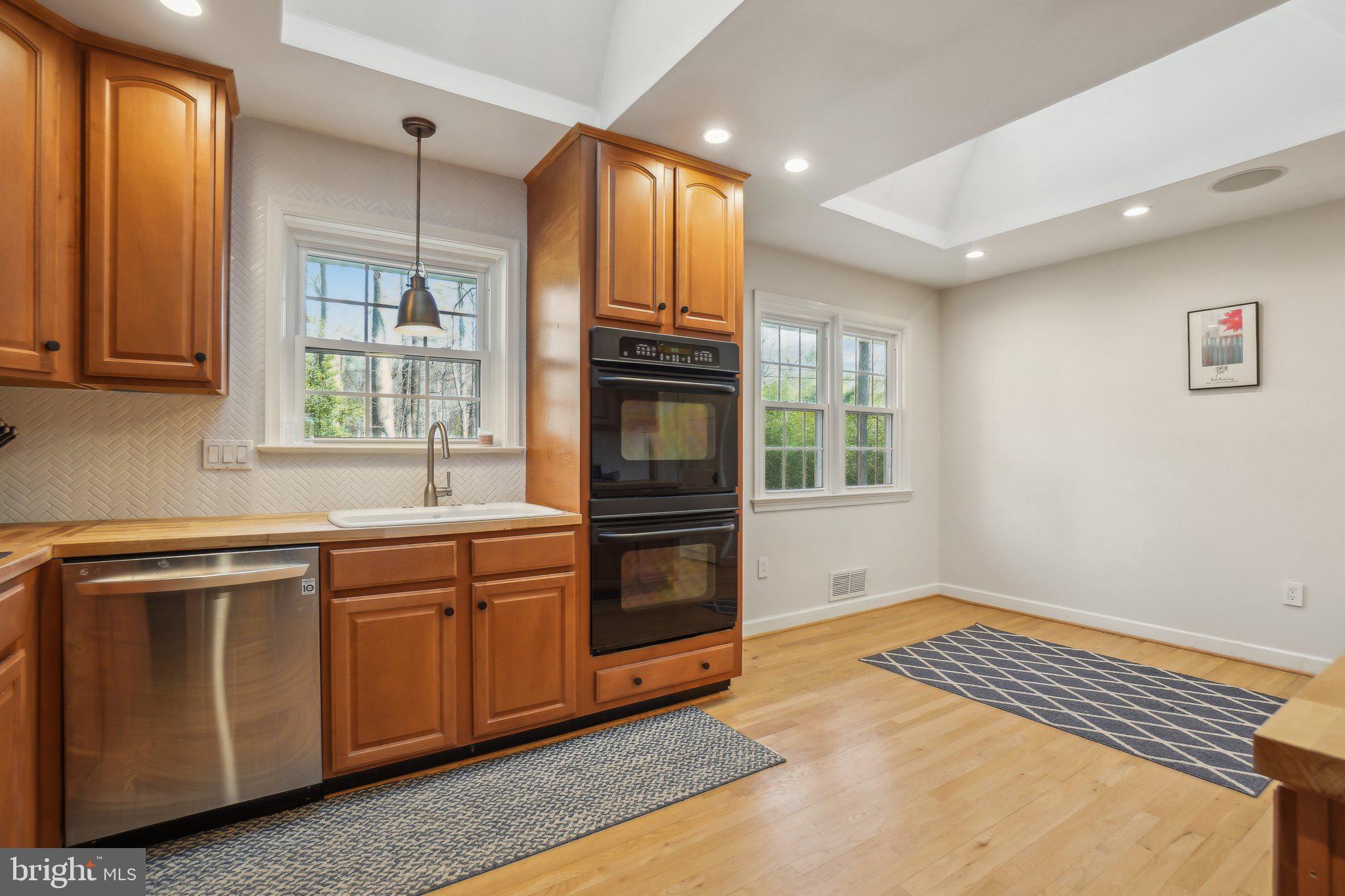 ASHLEIGH - Residential