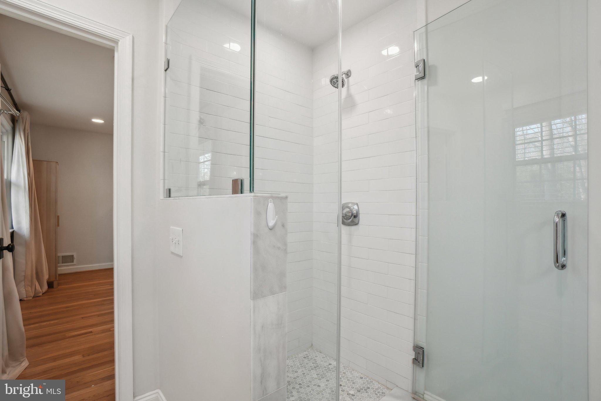 ASHLEIGH - Residential