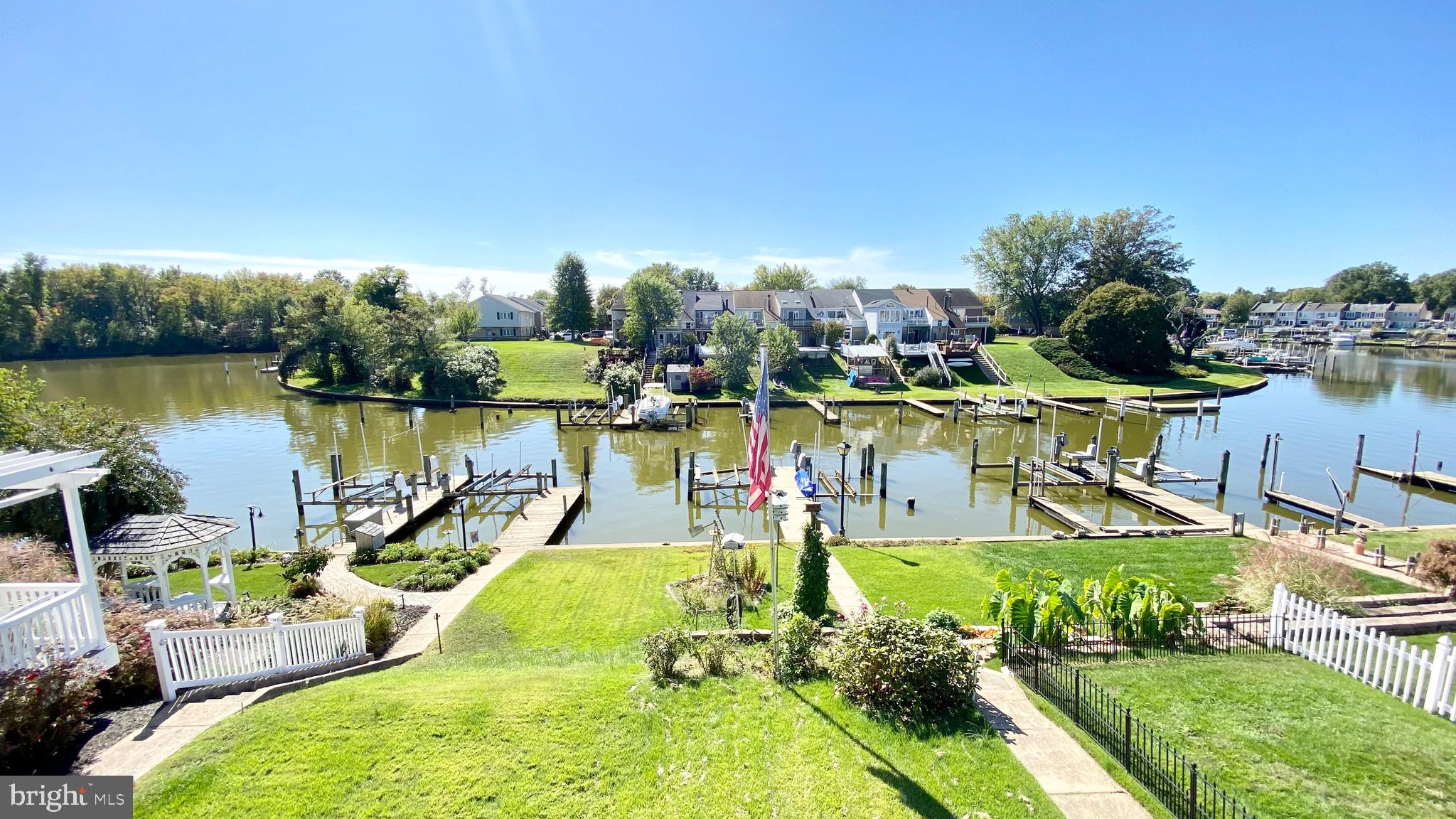 RUMSEY ISLAND - Residential