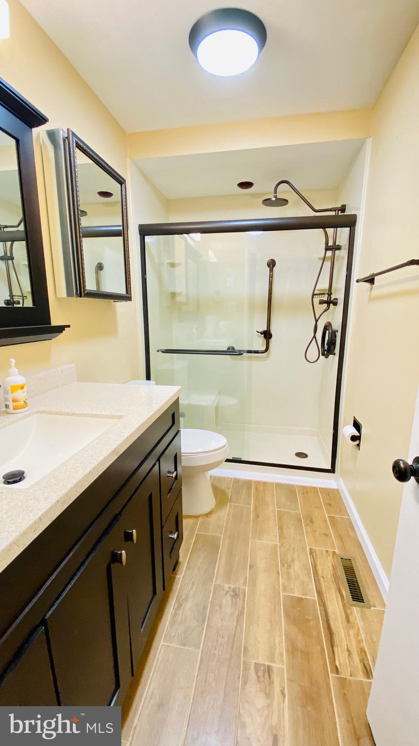 RUMSEY ISLAND - Residential