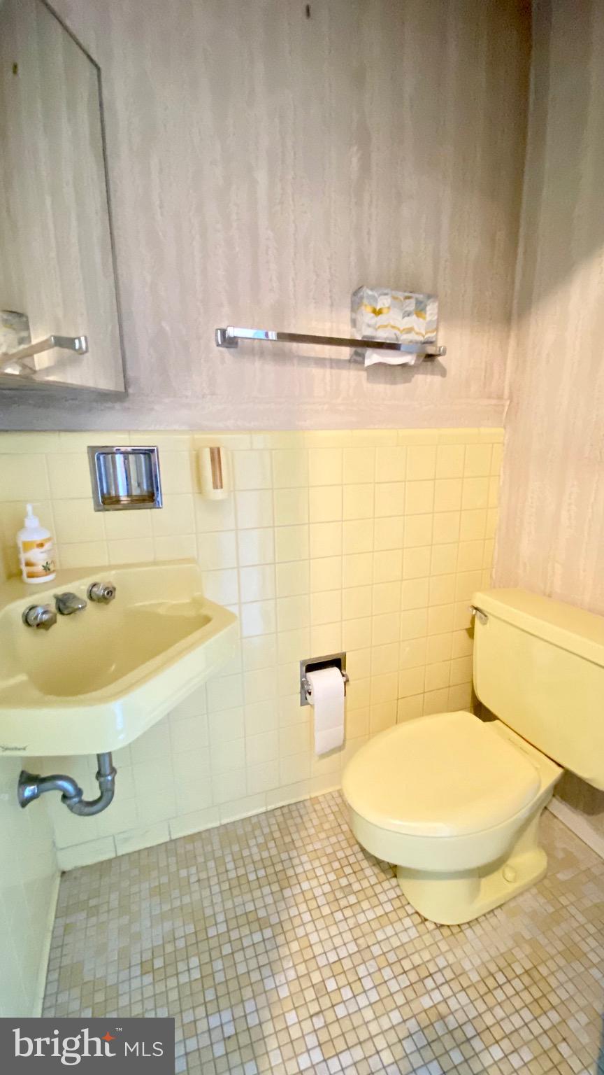 RUMSEY ISLAND - Residential