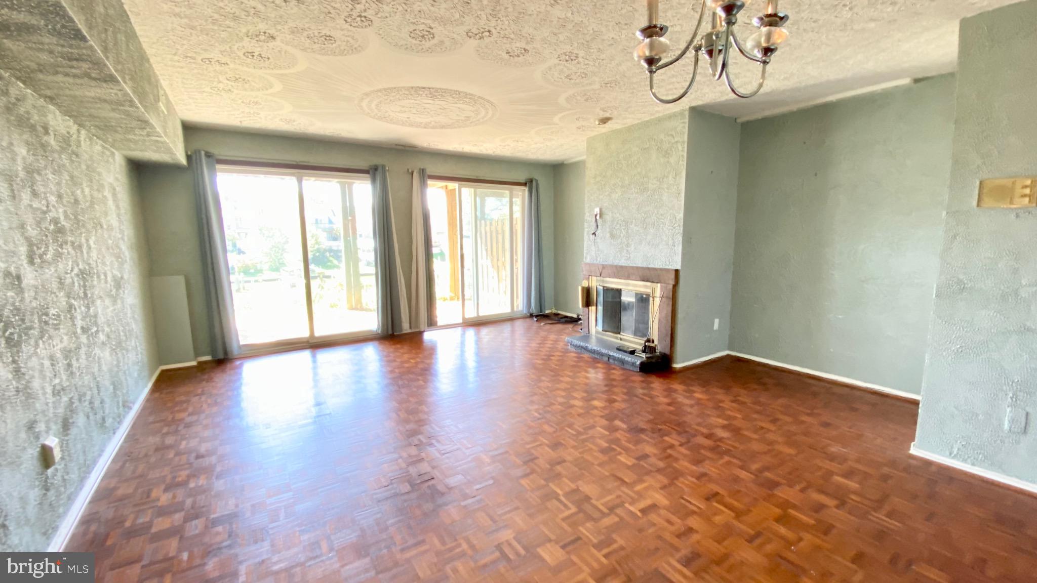 RUMSEY ISLAND - Residential