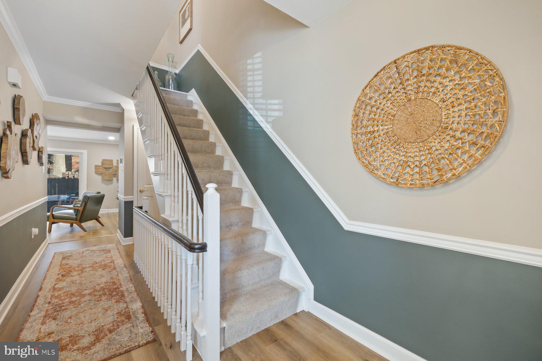 LAKE LOUISE - Residential Lease