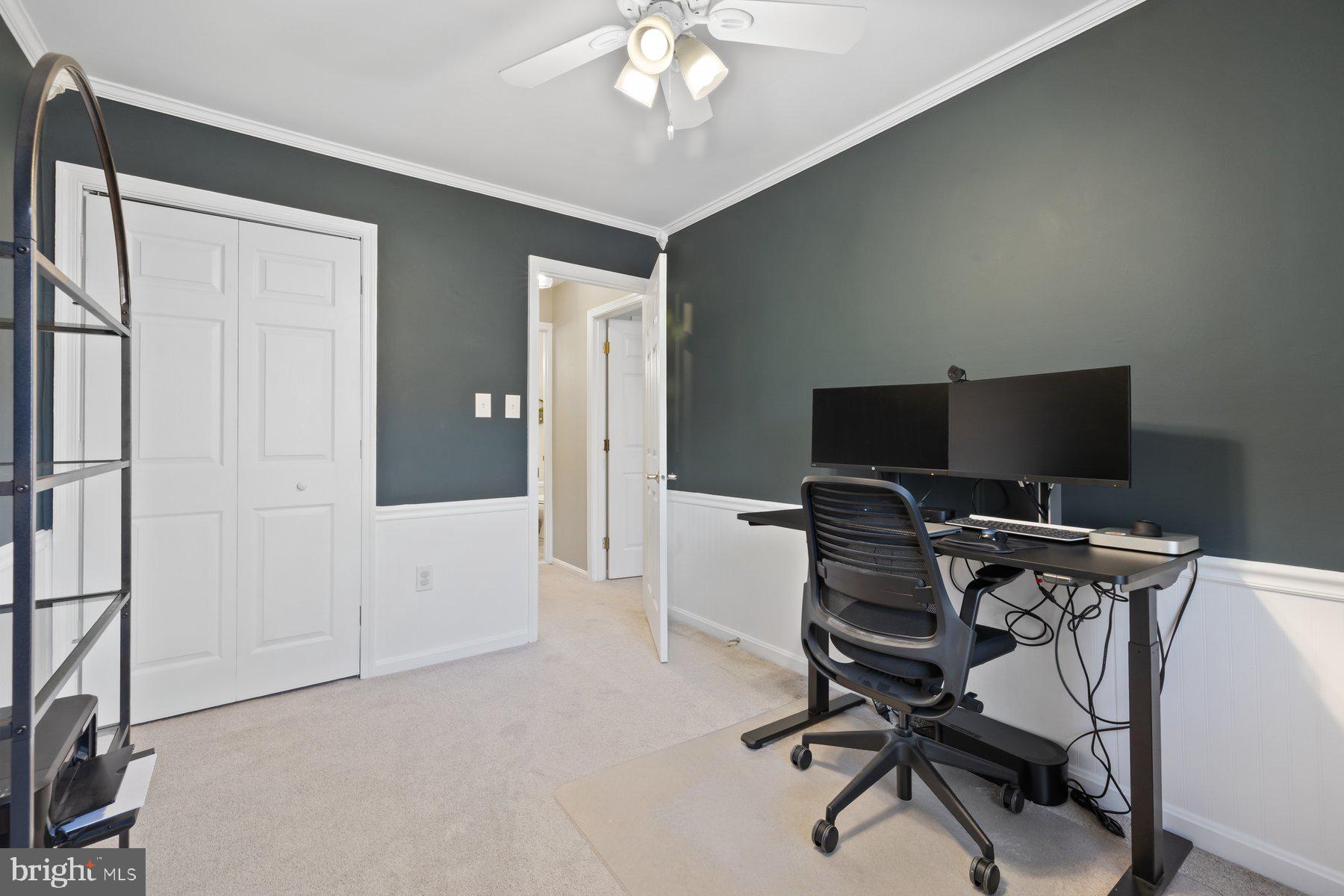 LAKE LOUISE - Residential Lease