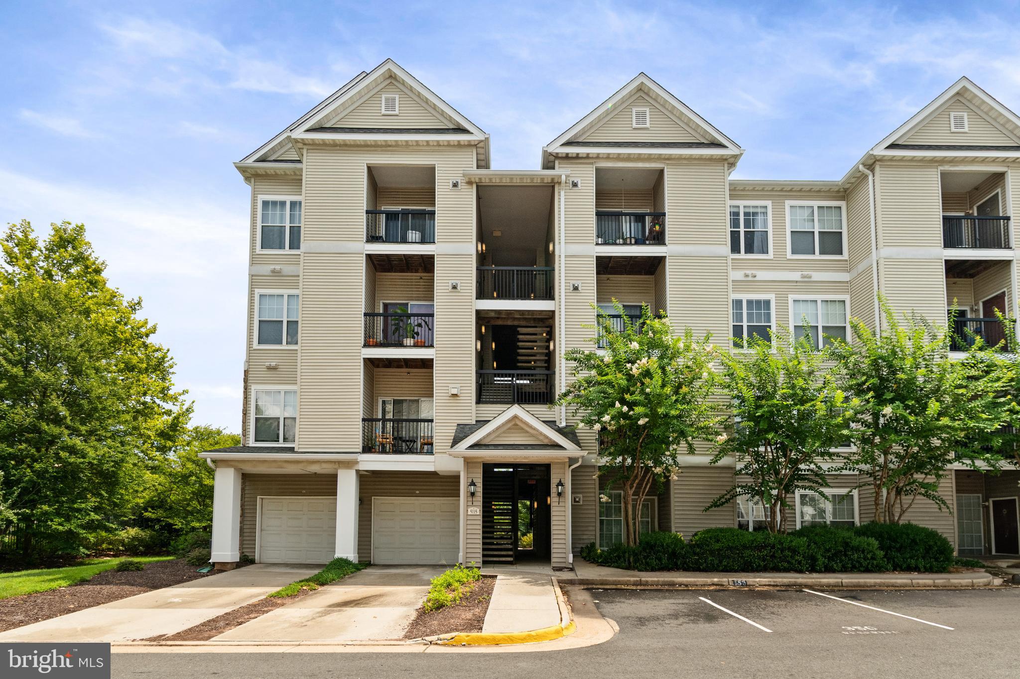 Welcome Home to this beautifully maintained, Move-in-ready 1-bedroom, 1-bathroom condo located within a gated community. Enjoy access to the clubhouse, fitness center, pool, tot lot, and more! Cozy family room with a gas fireplace (As-Is) that opens to a private balcony, perfect for relaxing. This unit also features a computer/office nook with built-in shelves, updated HVAC (2022), new exhaust fan (2025), bathroom, stainless steel appliances, granite countertop, full-size washer and dryer, assigned parking space, and visitor parking.
Conveniently located near Route 66, Route 28, Route 29, Fairfax County Parkway, with easy access to Dulles Airport, shopping, and dining. Don't miss this incredible opportunity to own a stylish condo in a prime location!
OPEN HOUSE - Saturday, August 16, 2025 - 10am-12pm & Sunday, August 17, 2025 - 3:30pm-5:30pm
