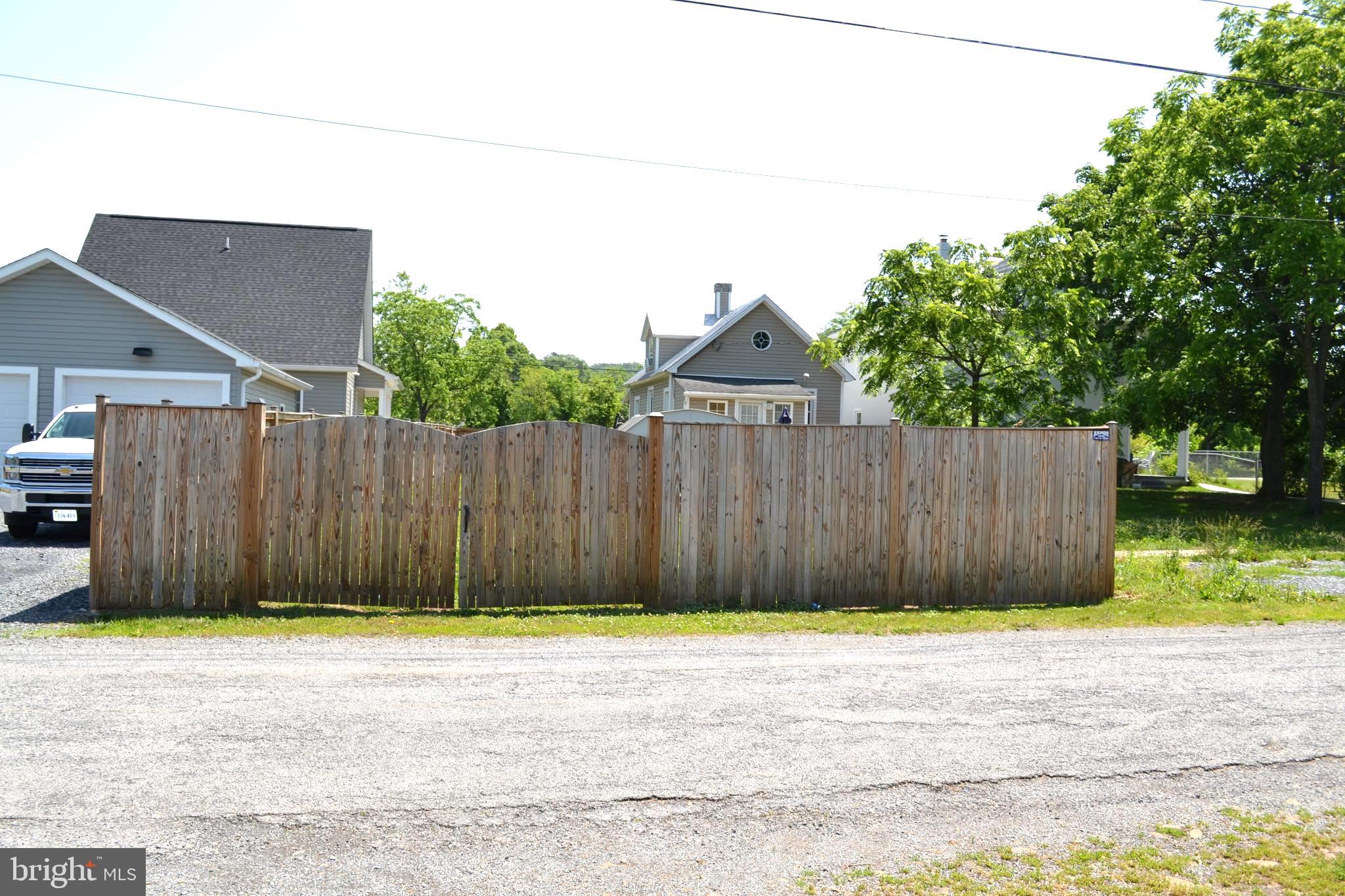 FLETCHER - Residential