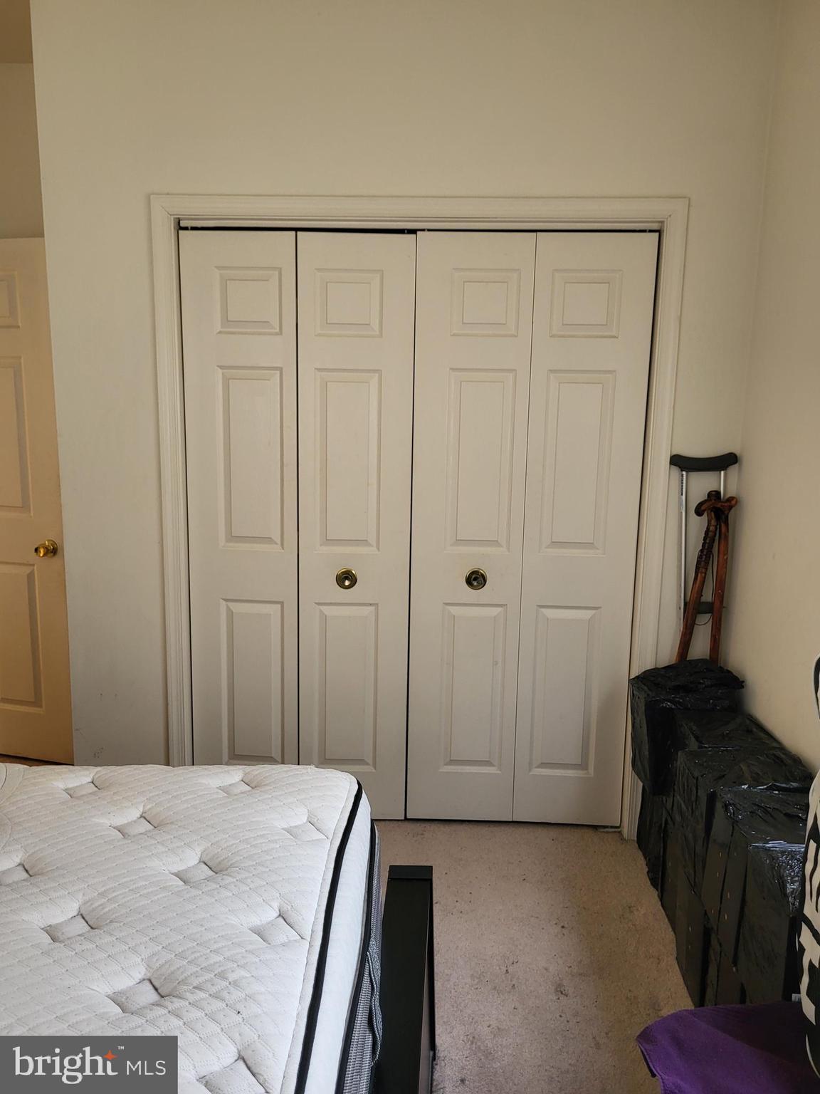 SPRING MILL - Residential