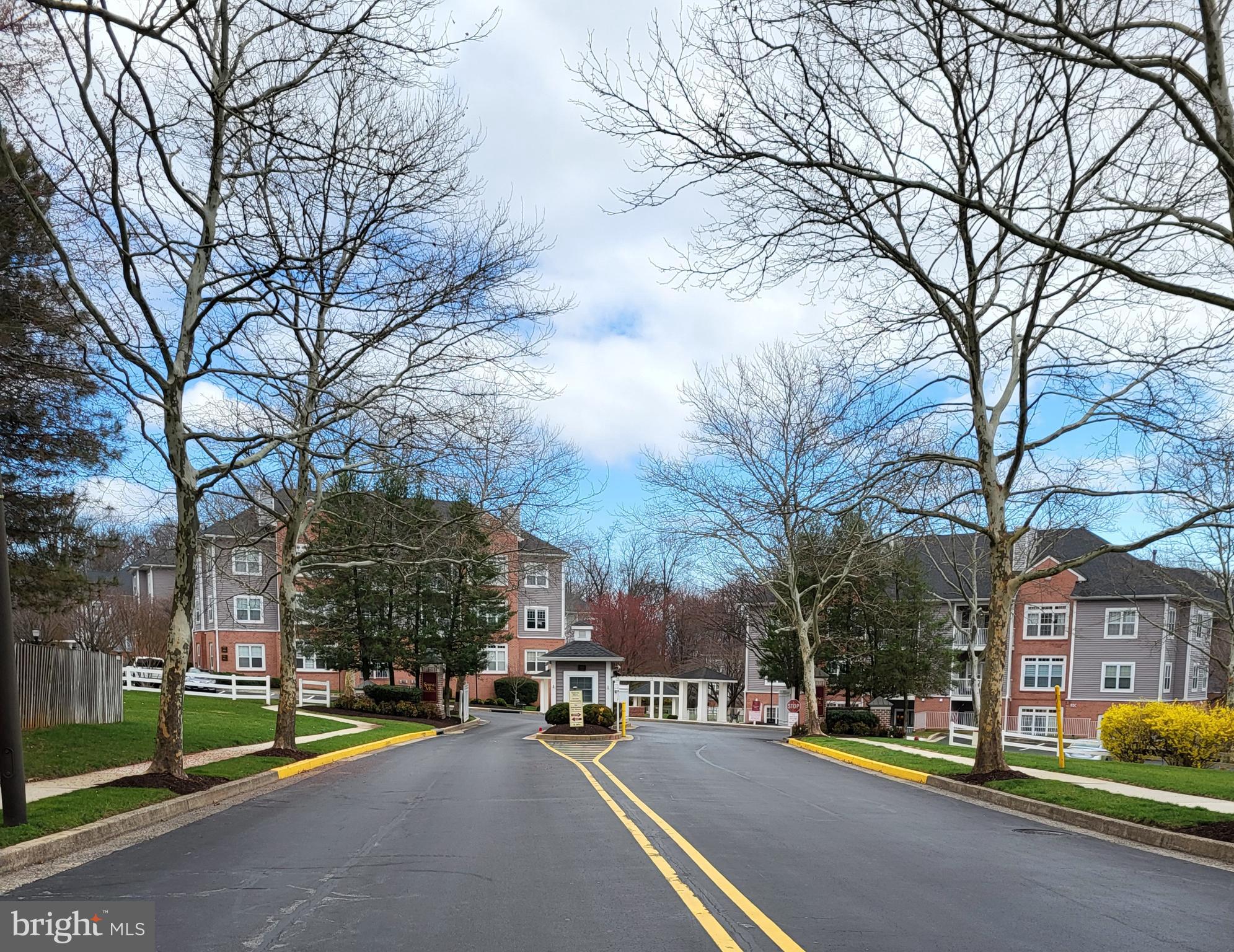 SPRING MILL - Residential