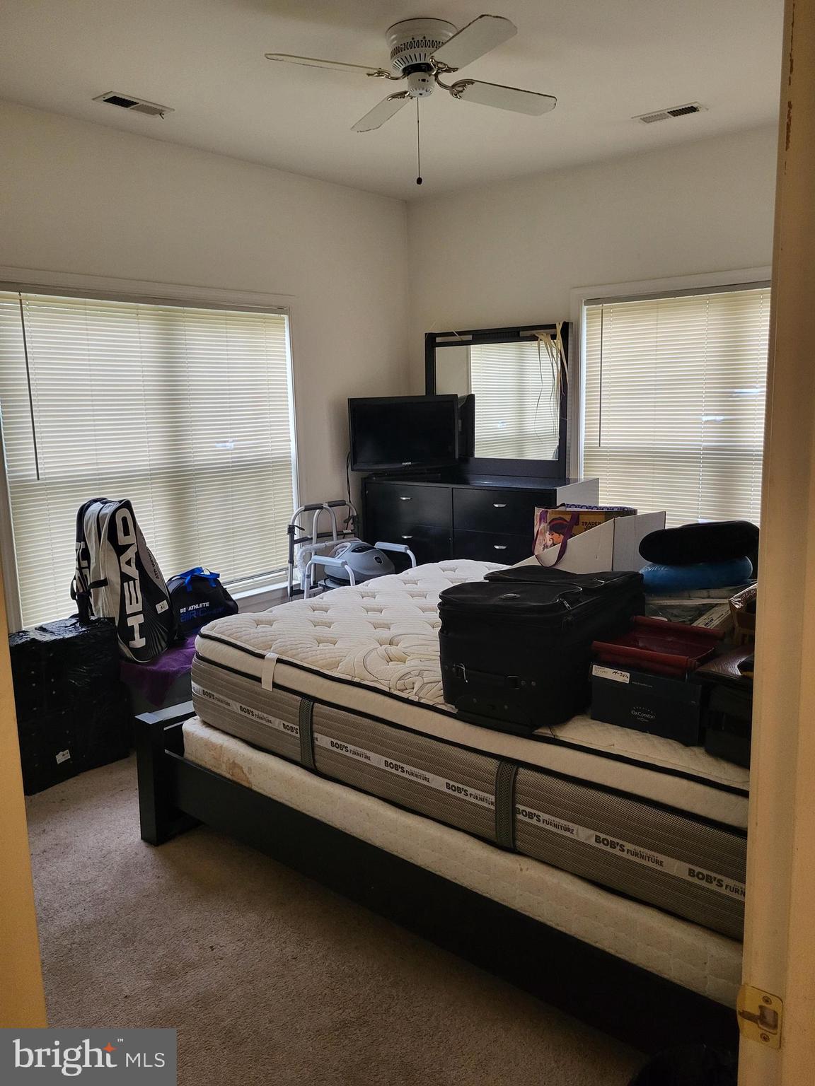 SPRING MILL - Residential