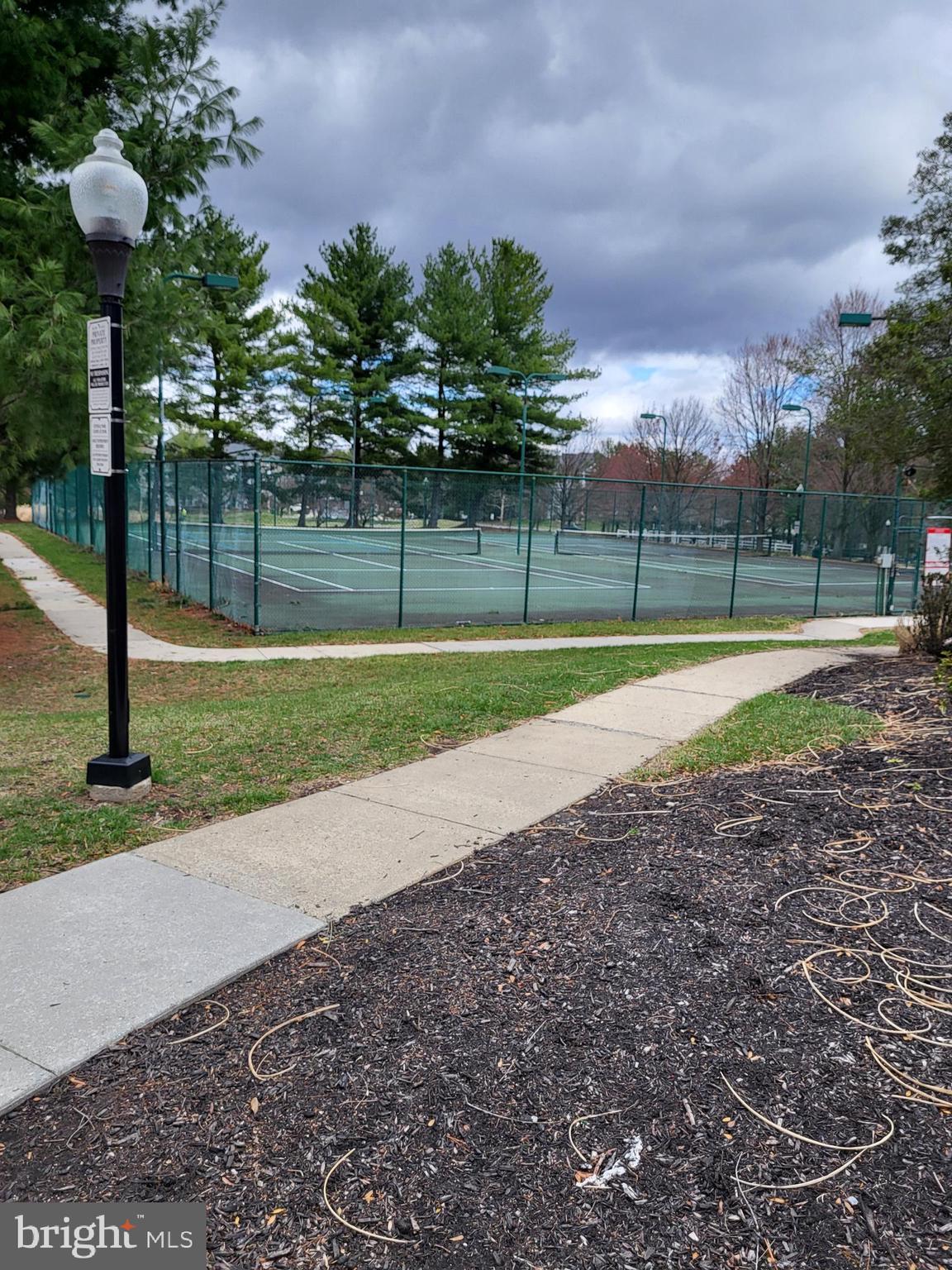 SPRING MILL - Residential