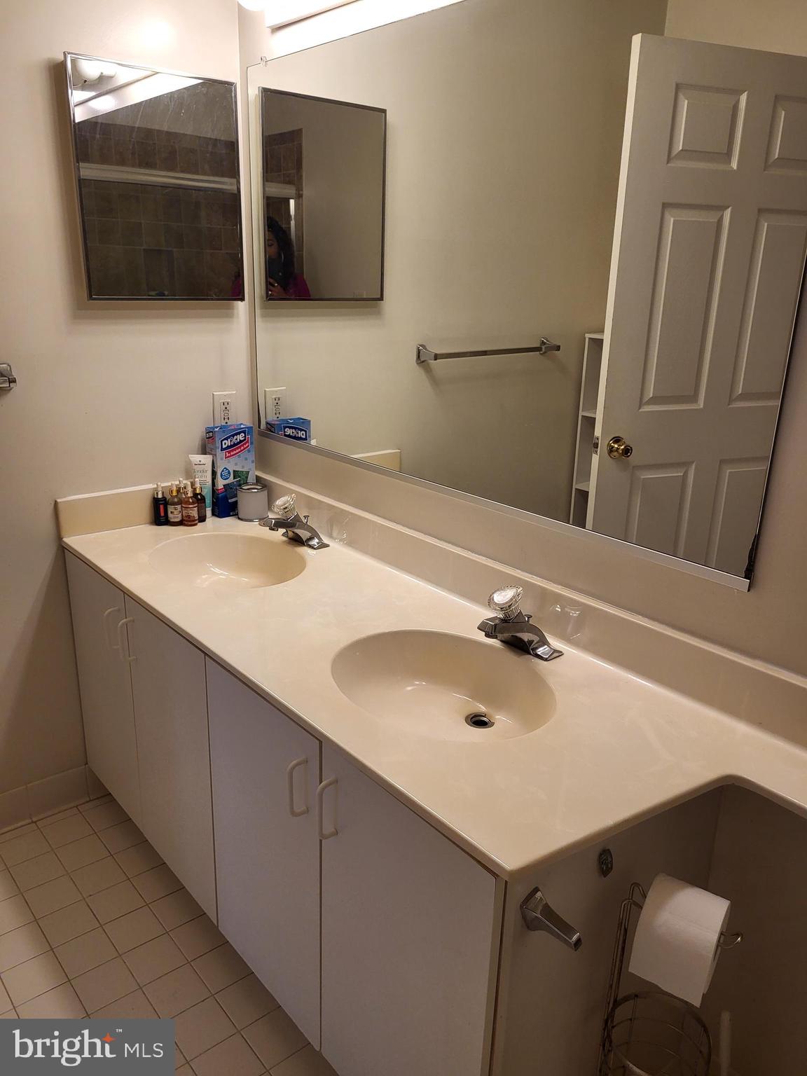 SPRING MILL - Residential