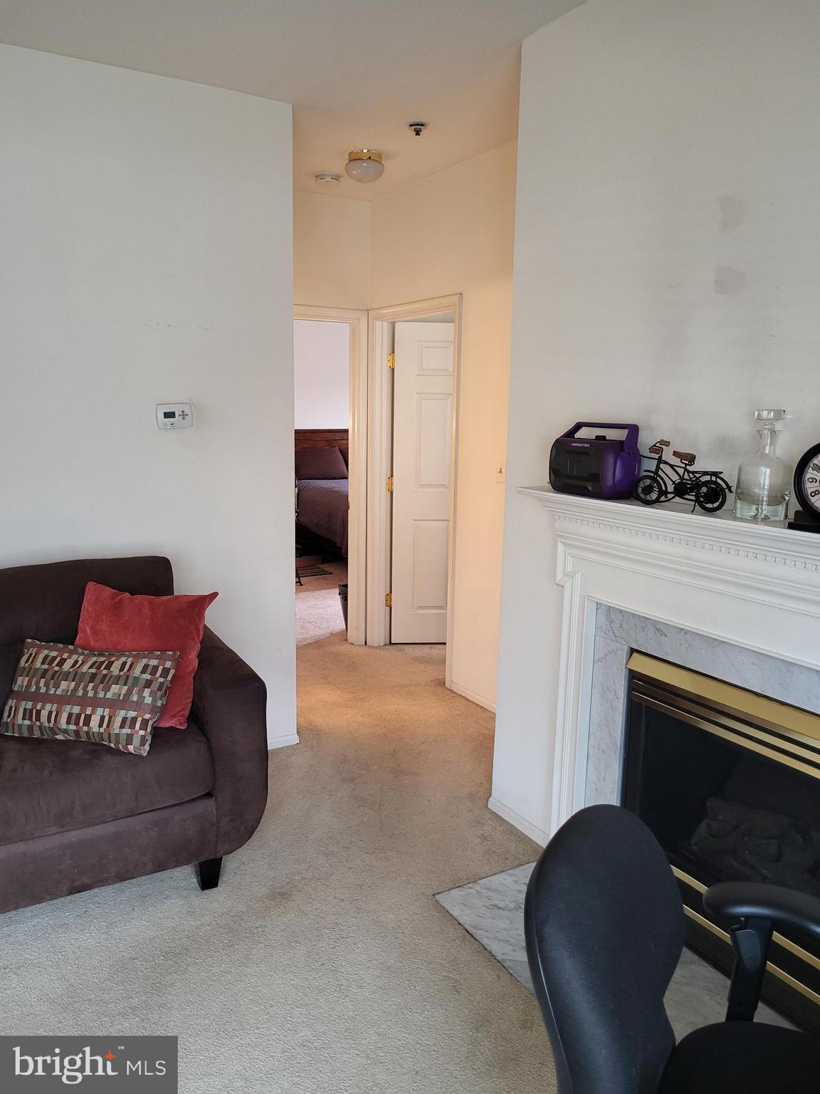 SPRING MILL - Residential