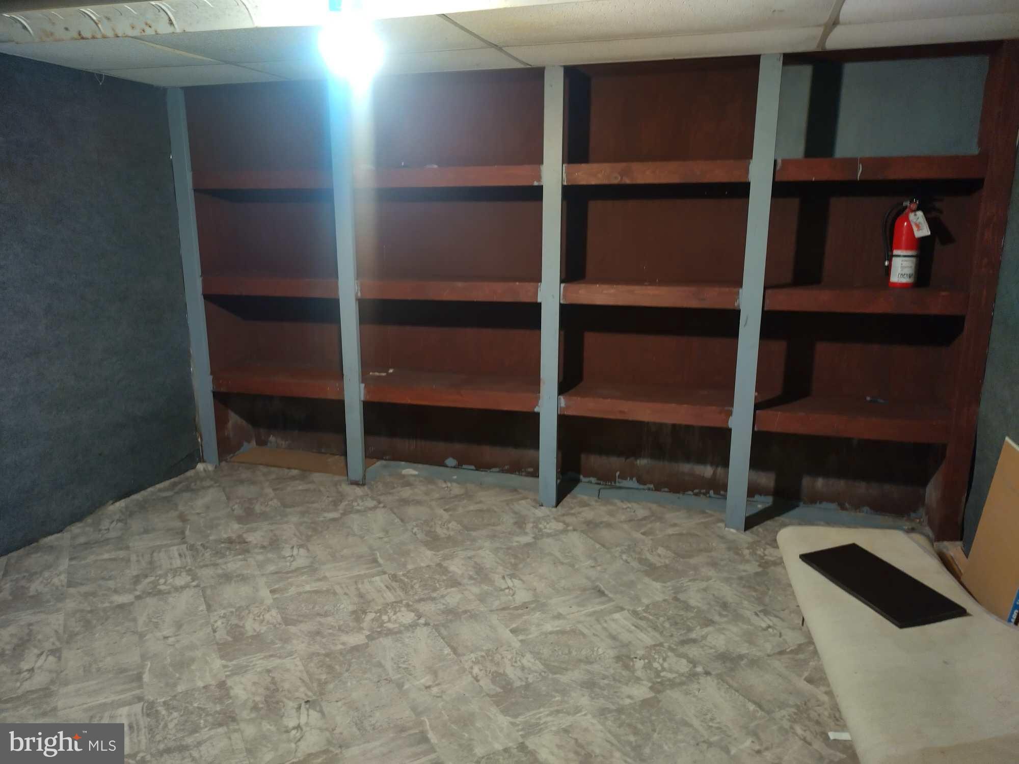 DEVON MANOR - Residential