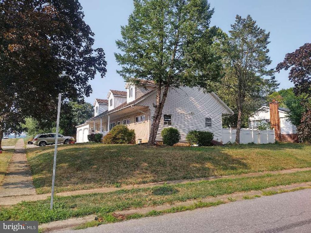 Photo of 701 Drexel Road, HARRISBURG, PA 17109 (MLS # PADA2049794)