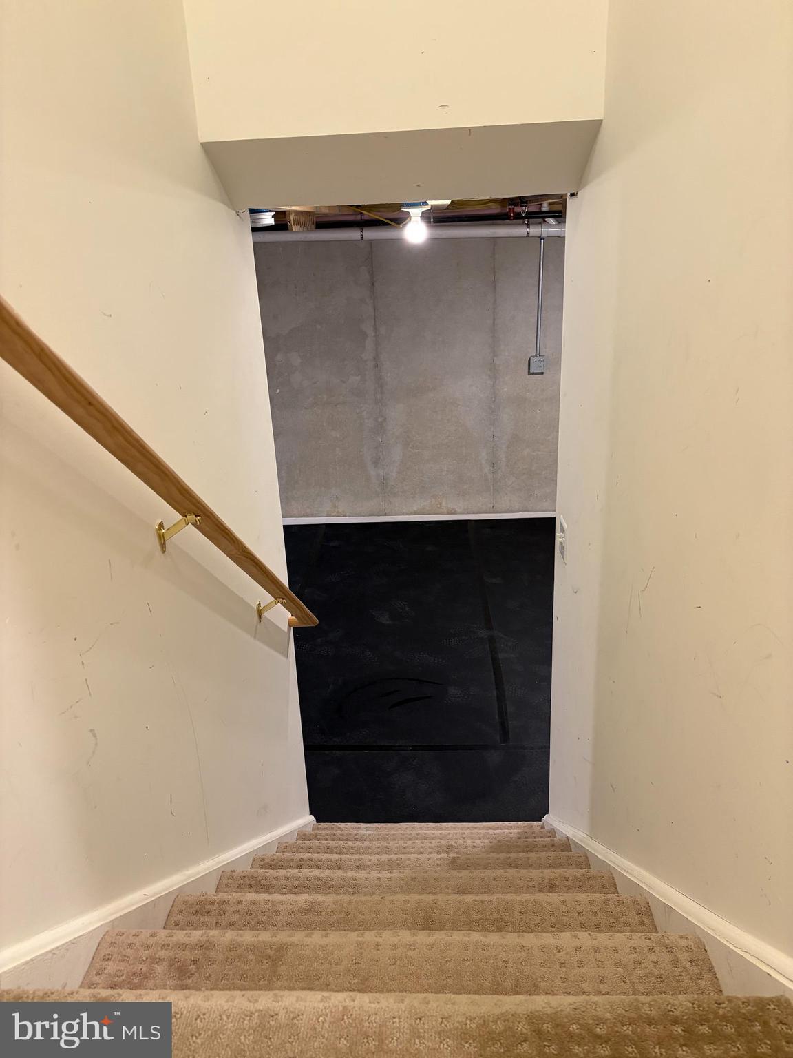 VILLAGE OF CARALEA - Residential Lease