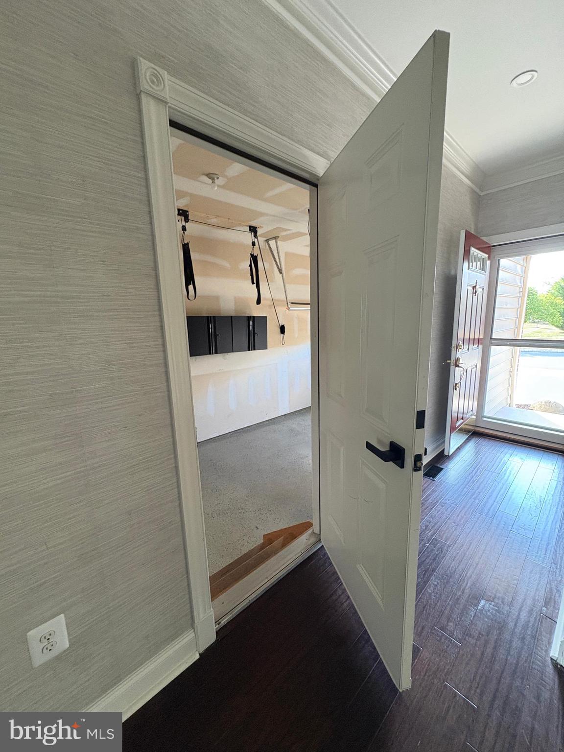 VILLAGE OF CARALEA - Residential Lease