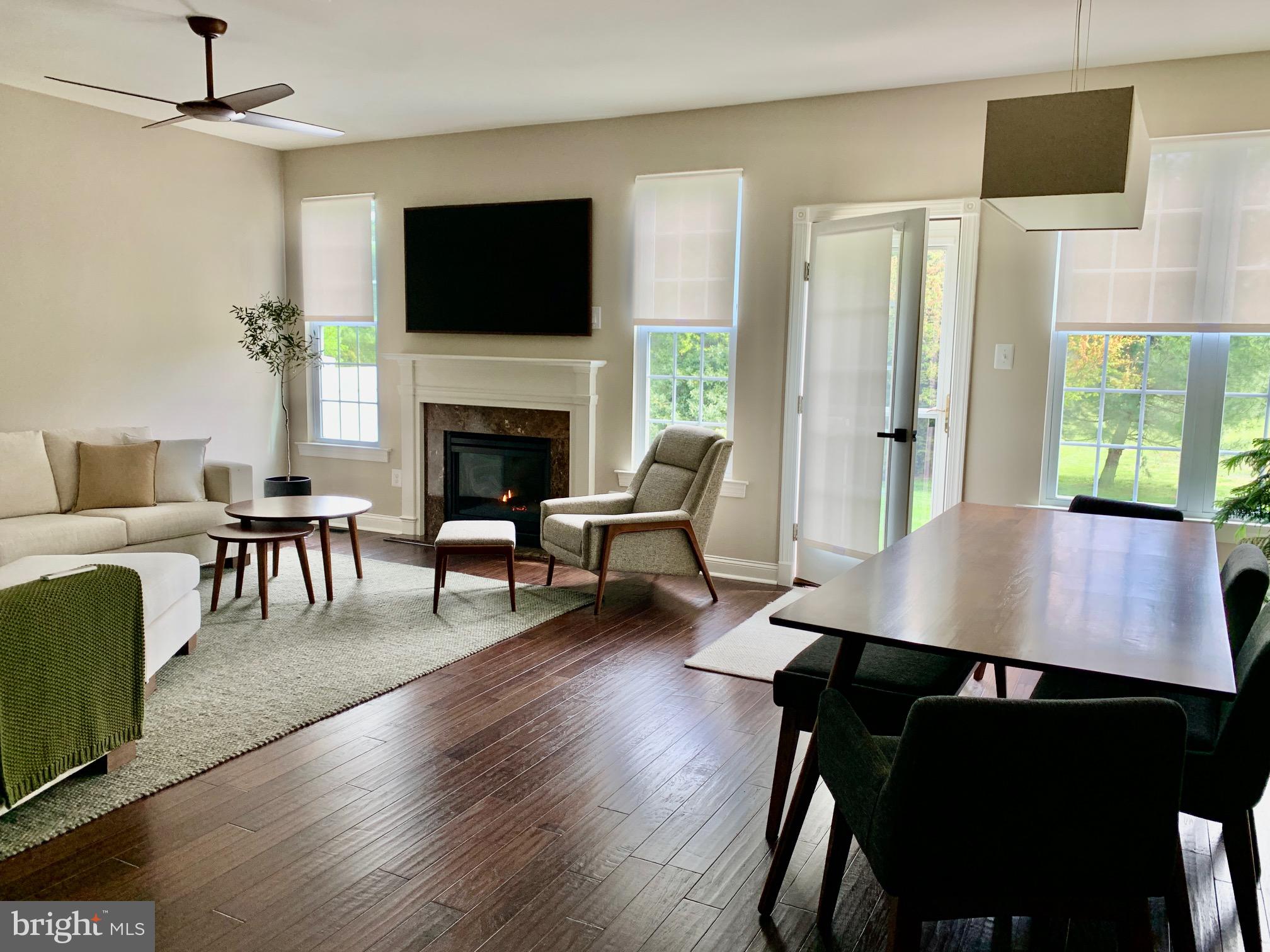 VILLAGE OF CARALEA - Residential Lease