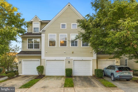Photo of 6609 Netties Lane #1509, ALEXANDRIA, VA 22315 (MLS # VAFX2334468)