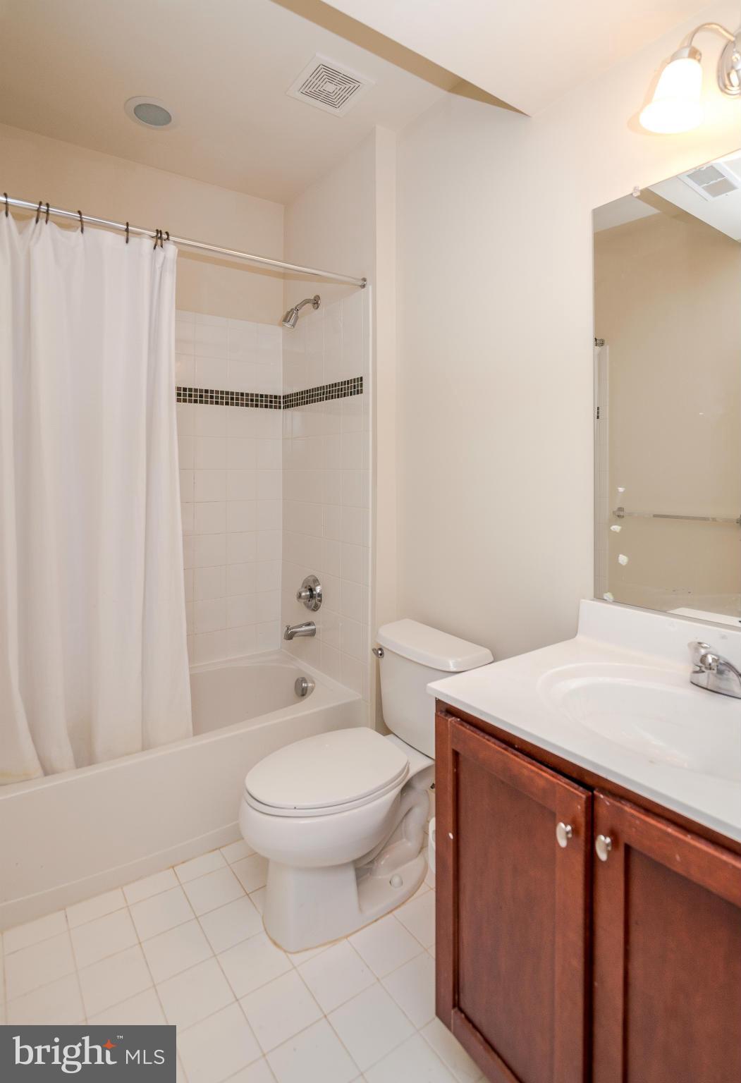 DOMINION VALLEY COUNTRY CLUB - Residential