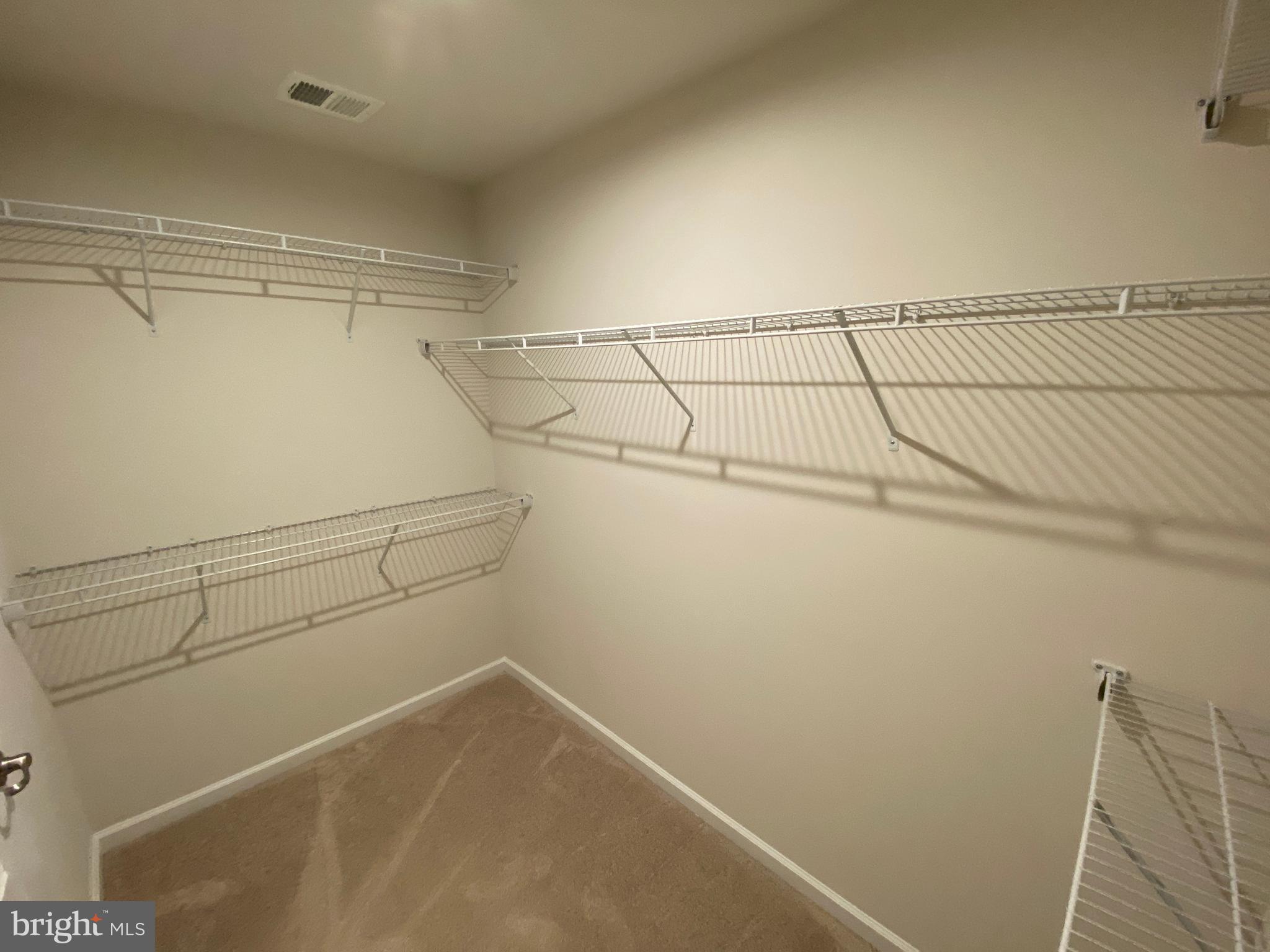 WHEATLAND STATION - Residential Lease