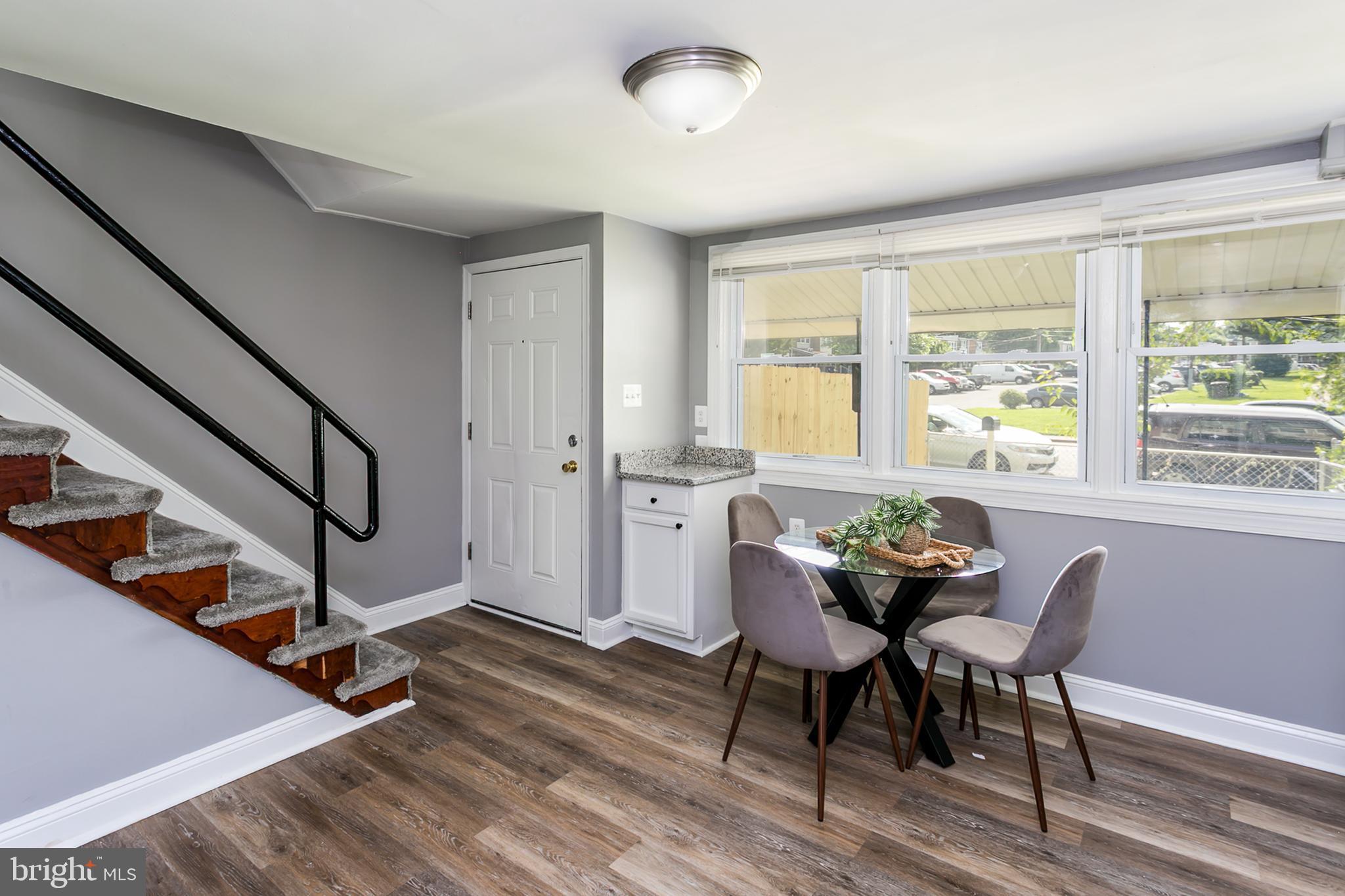 LANDSDOWNE - Residential